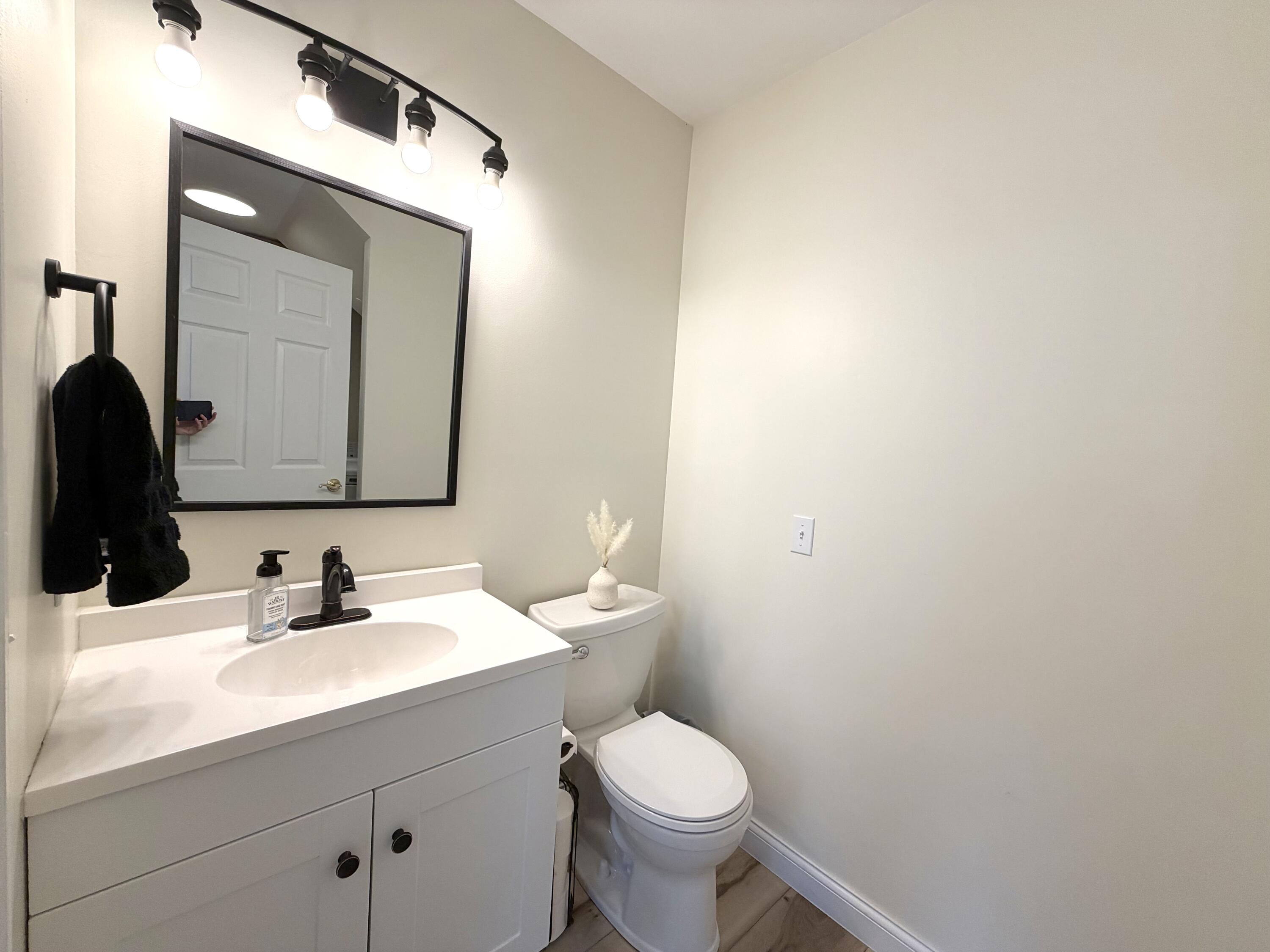 65 Bay Lane Property Photo 16