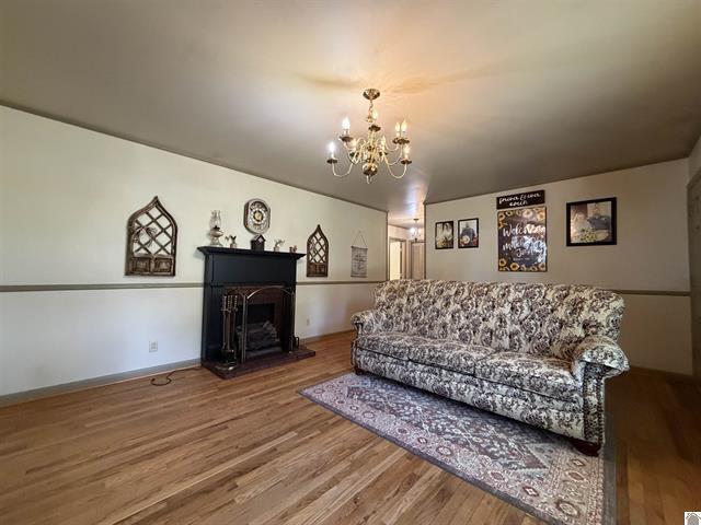 1560 Dawson Road Property Photo 3