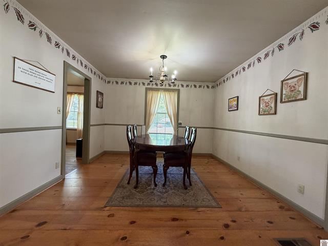 1560 Dawson Road Property Photo 7