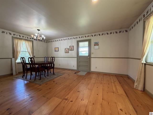 1560 Dawson Road Property Photo 8