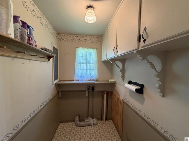 1560 Dawson Road Property Photo 9