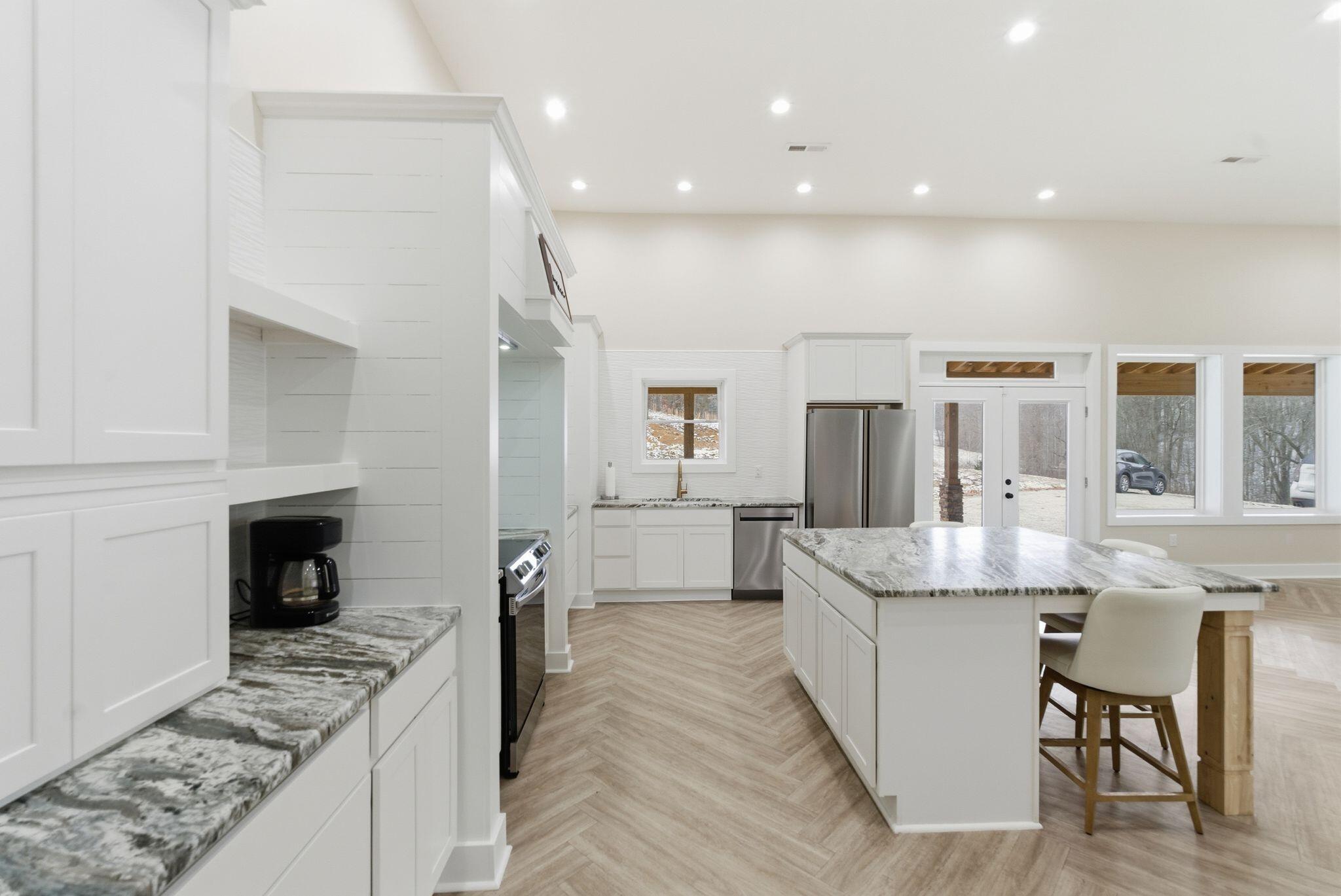 223 Hollin Road Property Photo 18