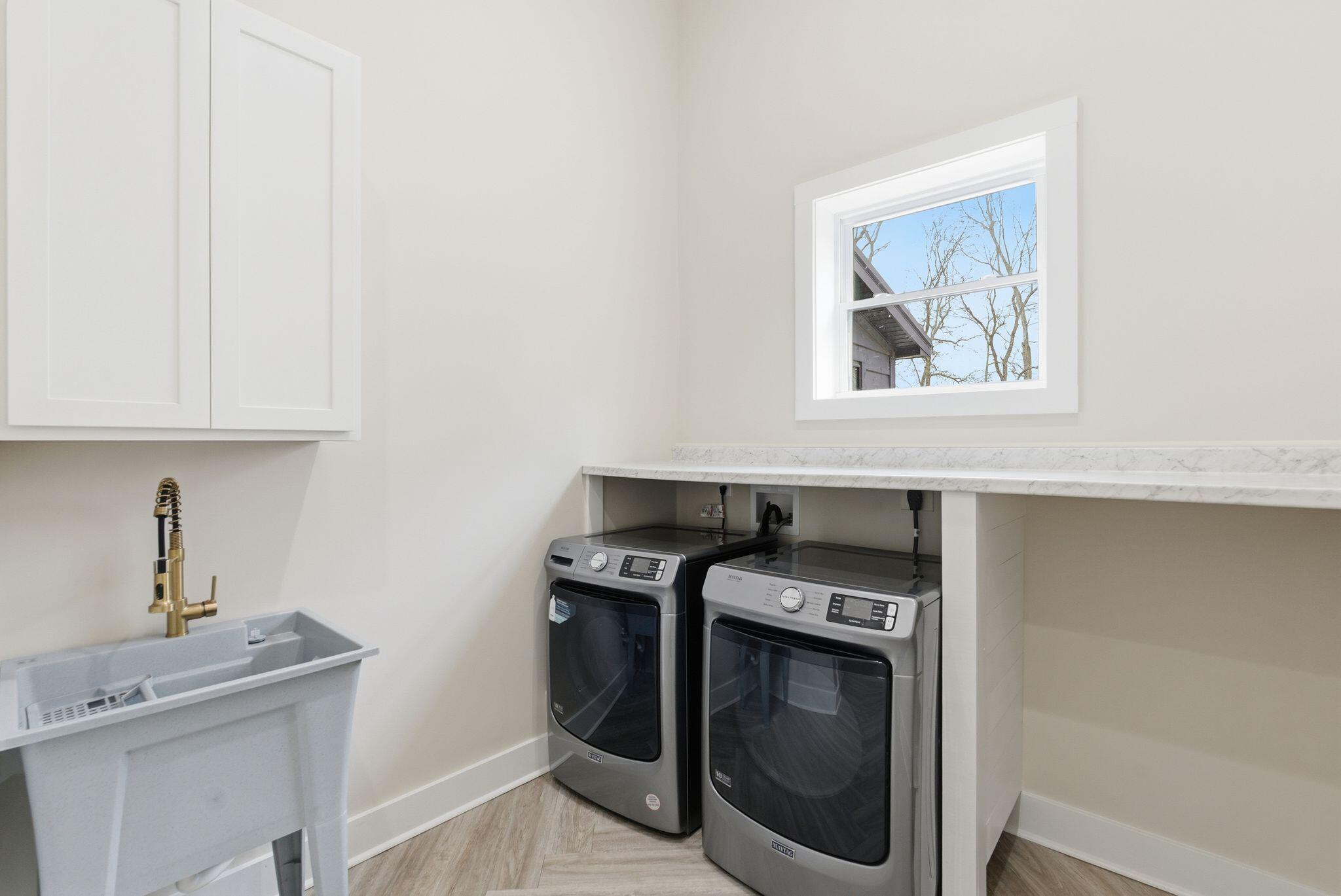 223 Hollin Road Property Photo 25