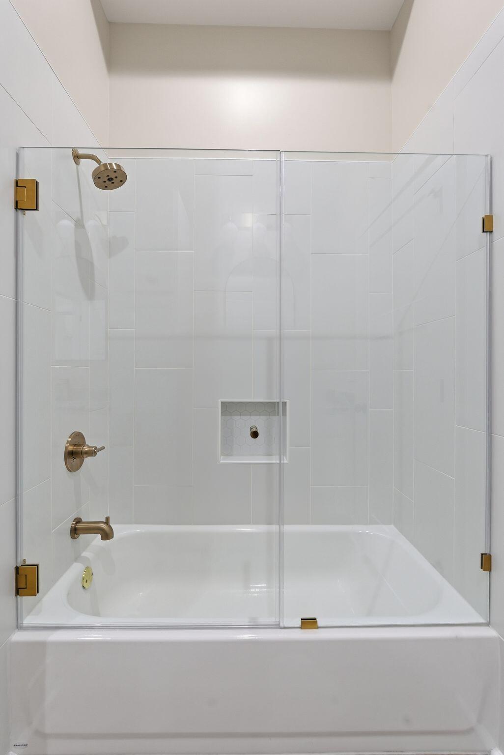 223 Hollin Road Property Photo 31