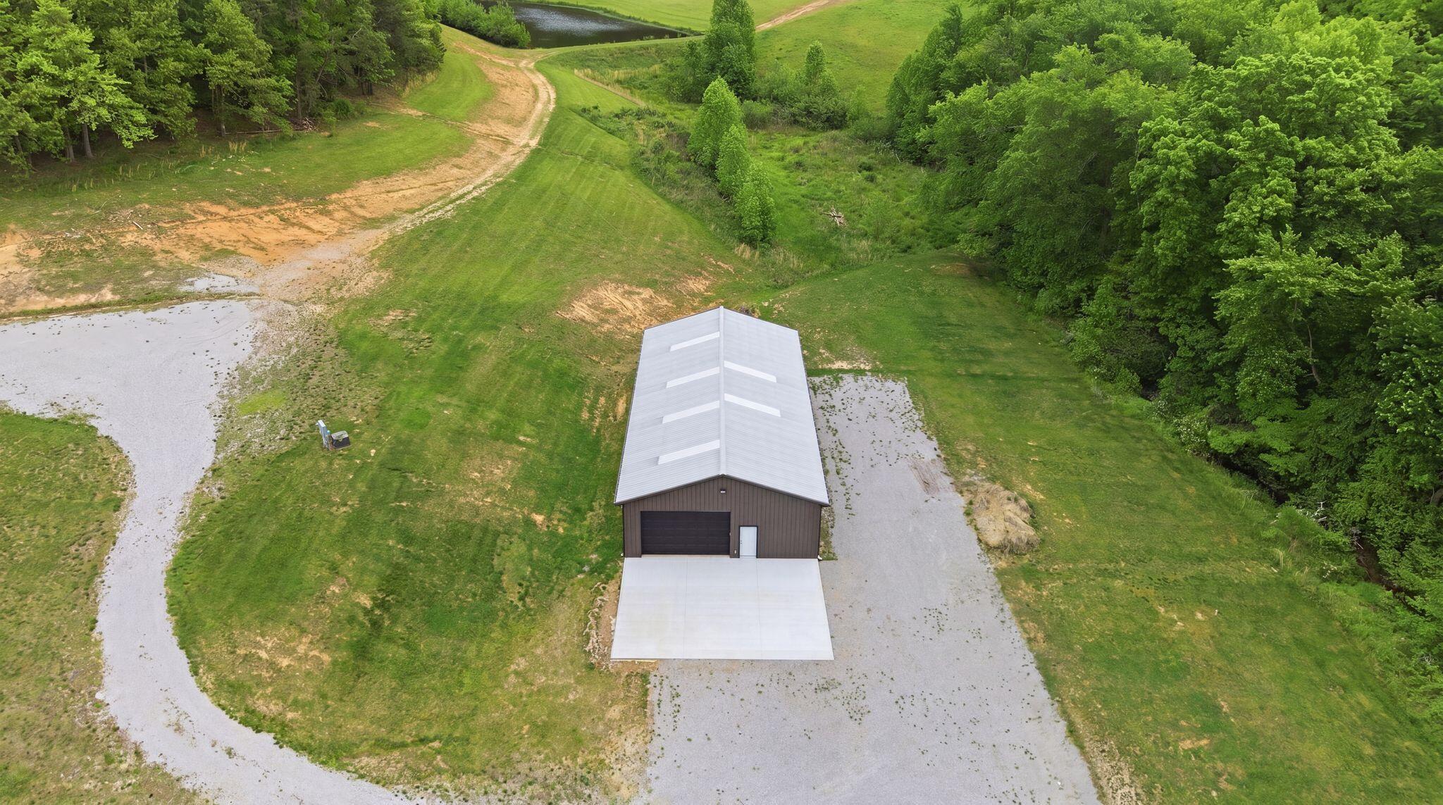 223 Hollin Road Property Photo 37