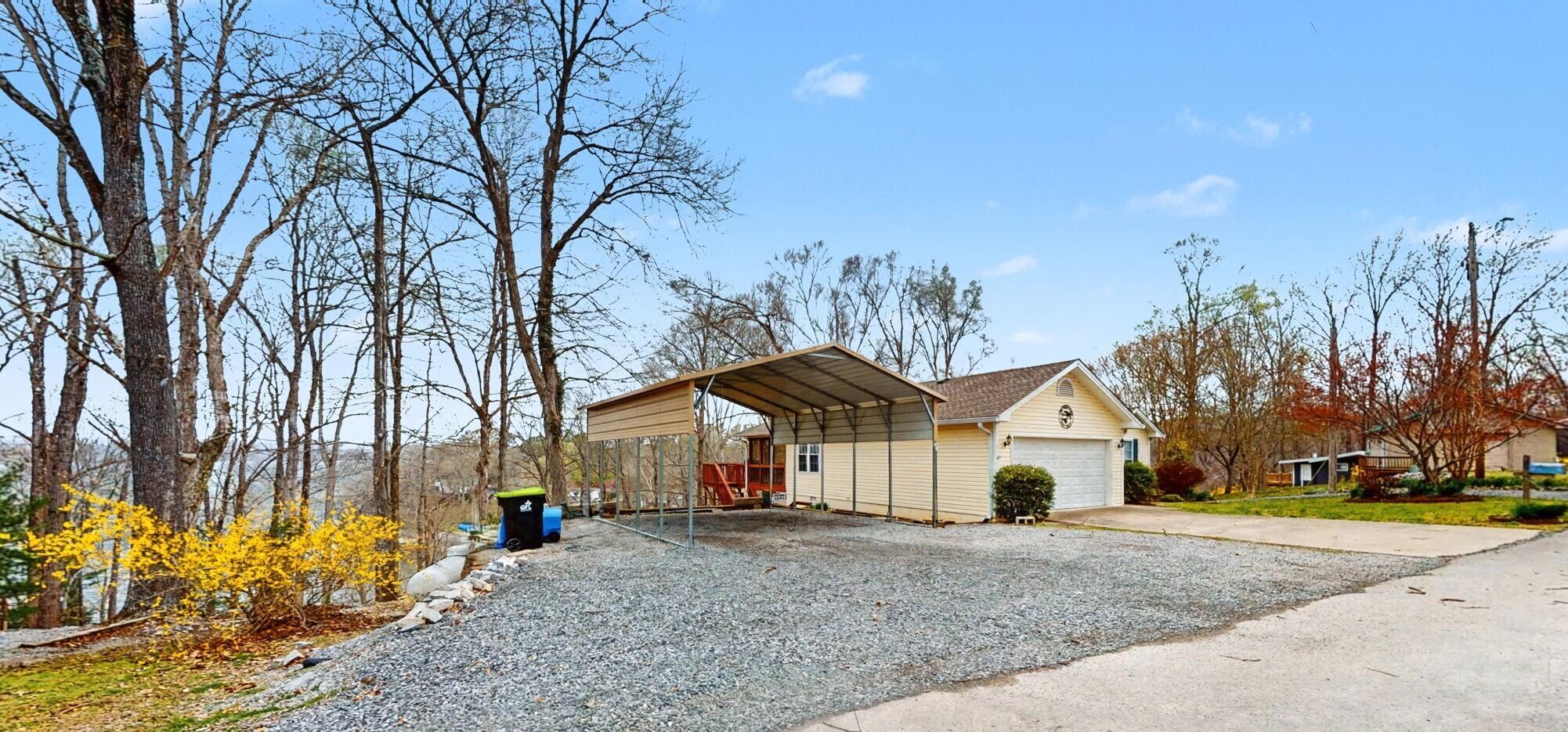 477 Beechwood Drive Property Photo 3