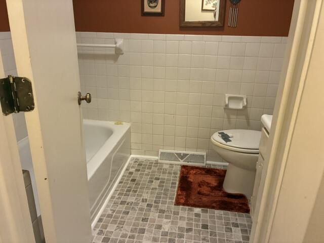 211 Reed Street Property Photo 13