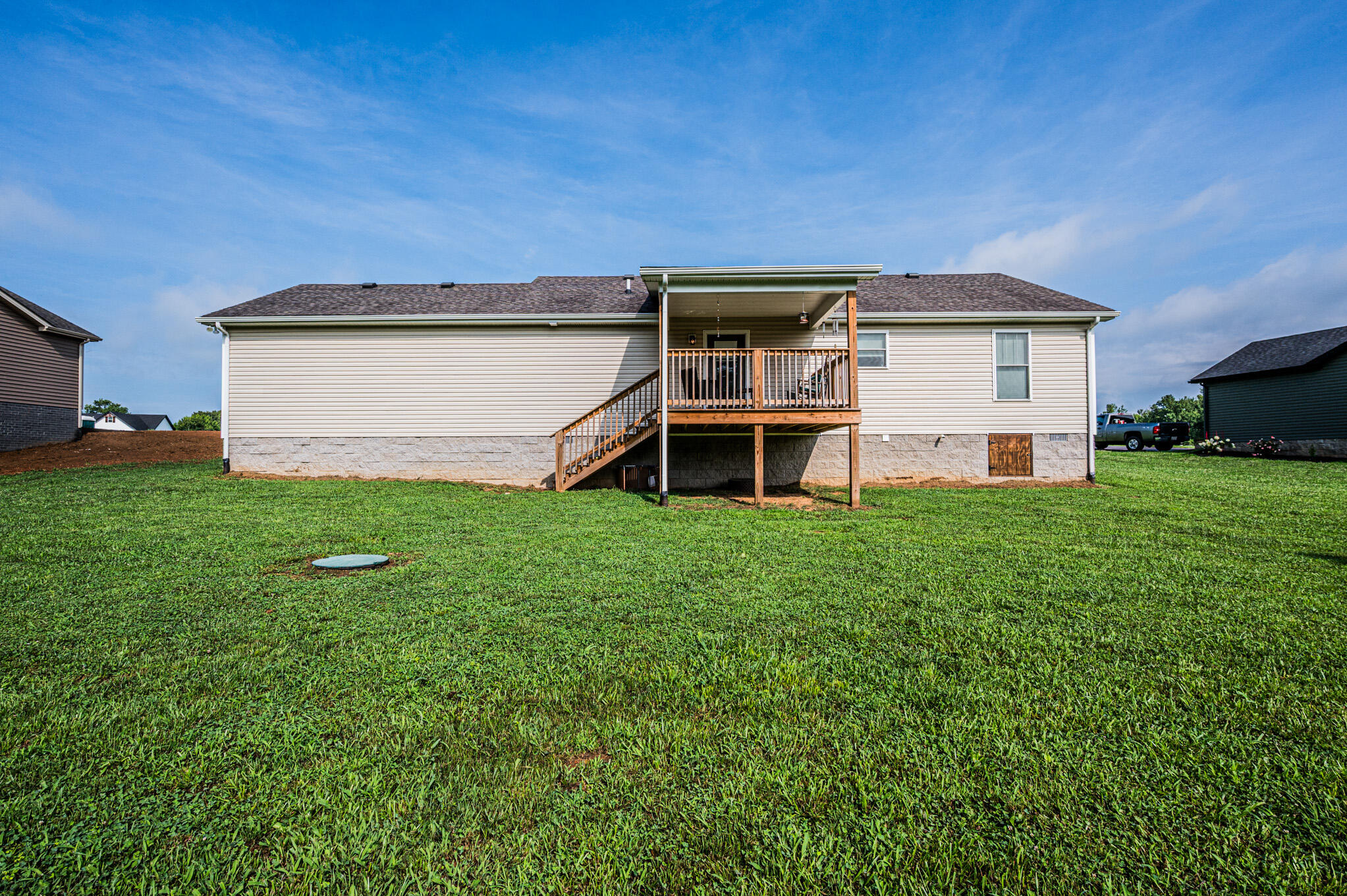 260 Walnut Grove Drive Property Photo 7