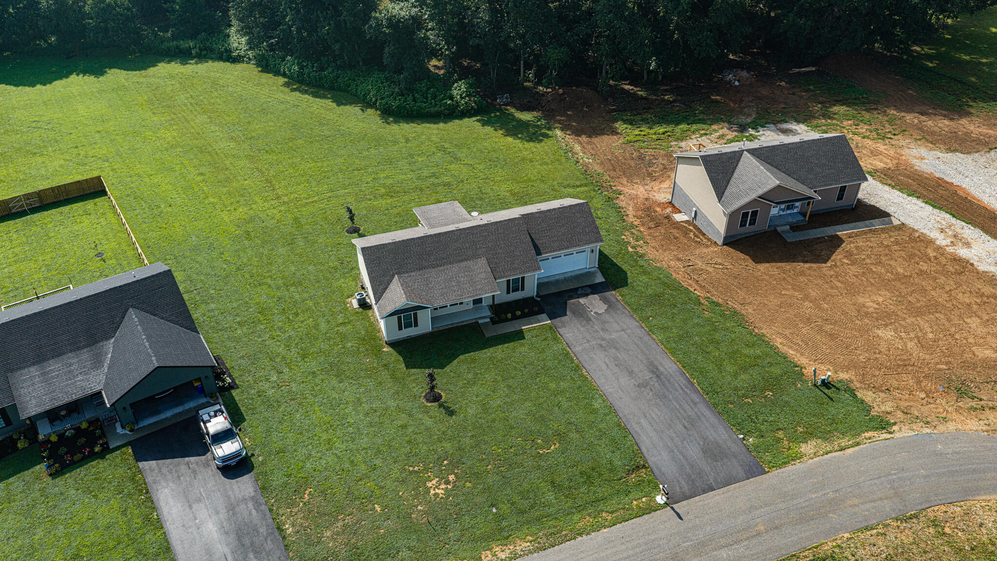 260 Walnut Grove Drive Property Photo 8