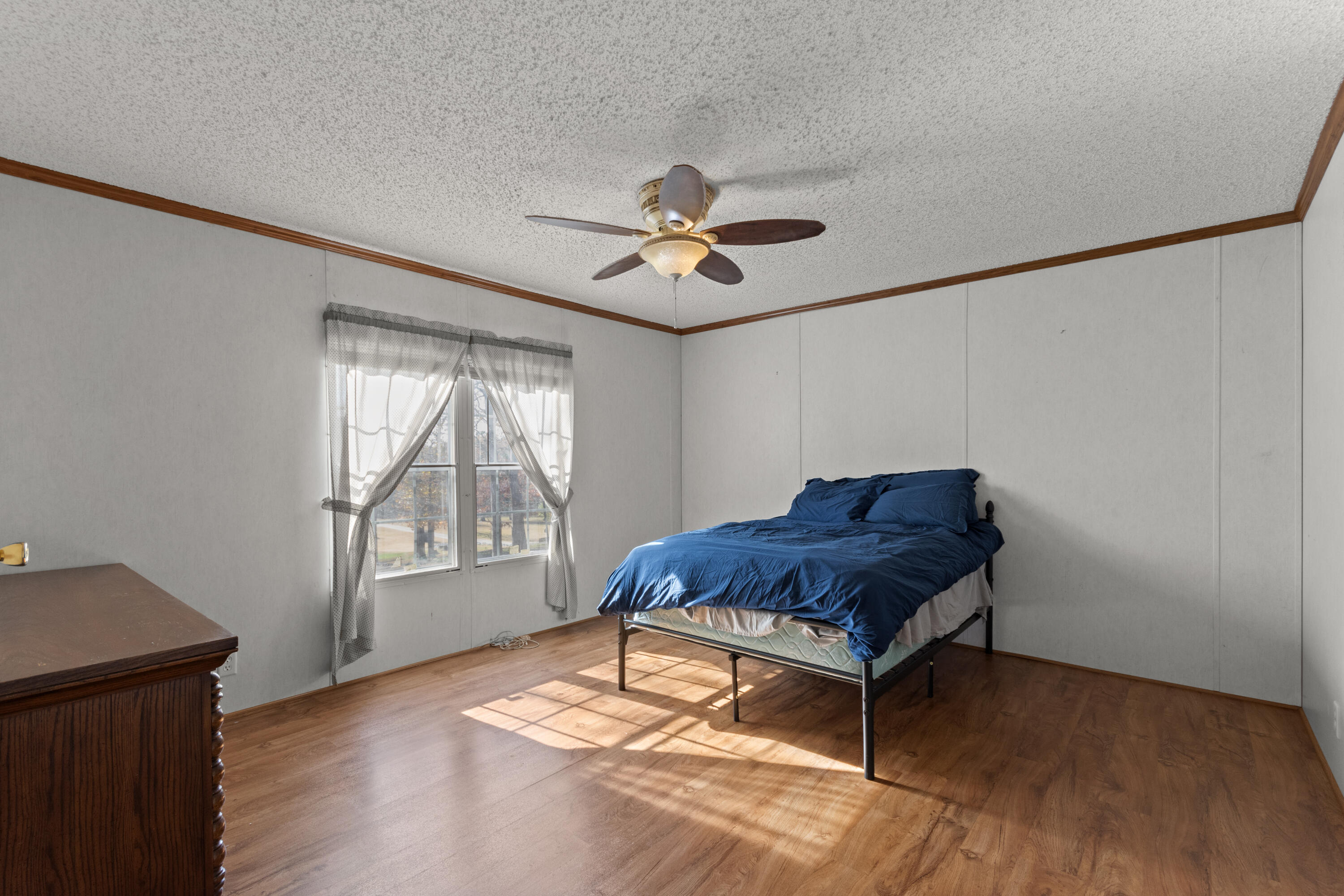 408 Shoreline Drive Property Photo 10