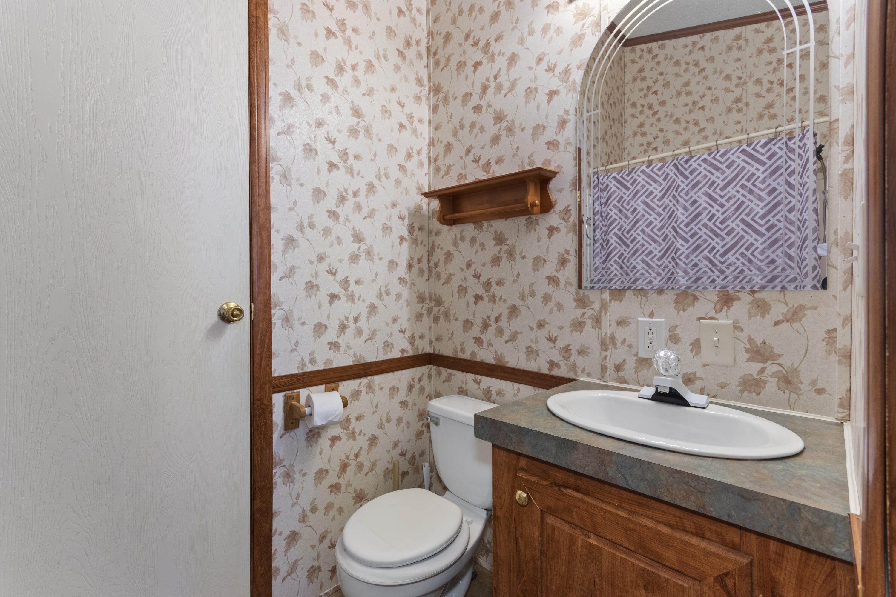 408 Shoreline Drive Property Photo 18