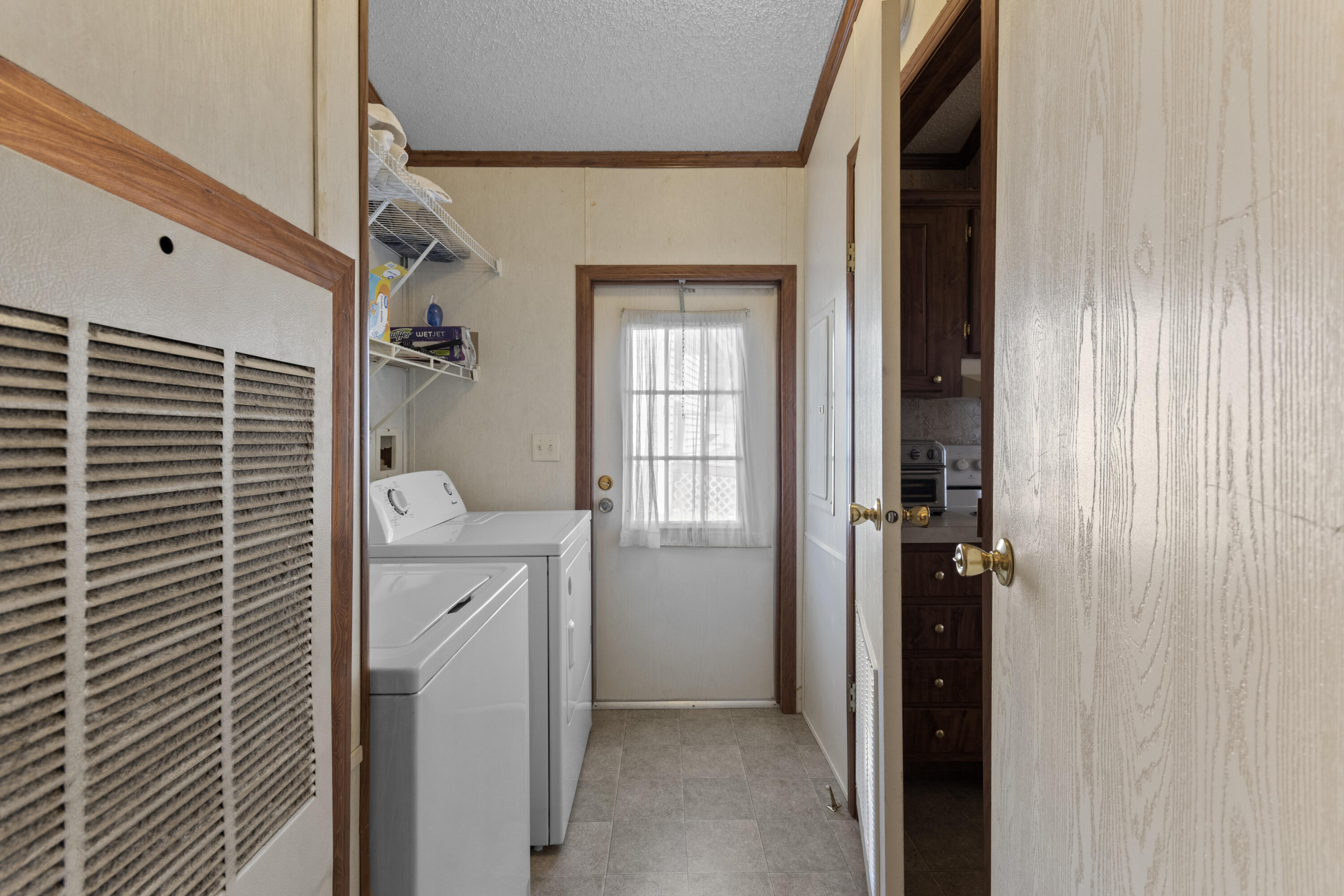 408 Shoreline Drive Property Photo 20