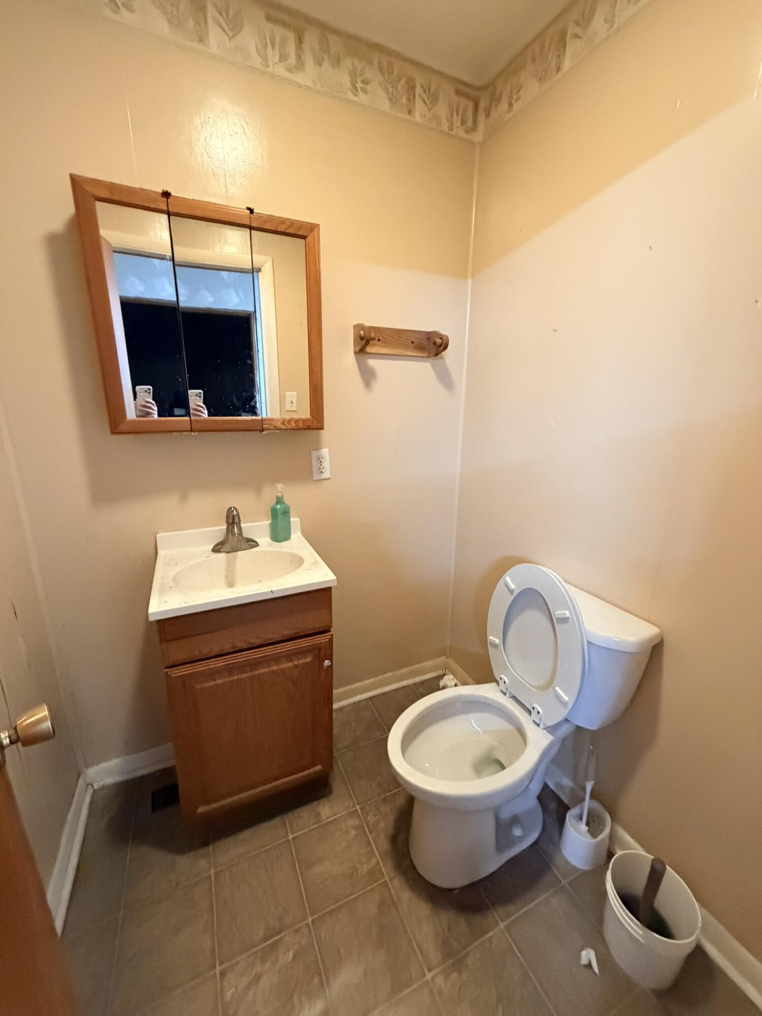 736 U.s. 62 Property Photo 29