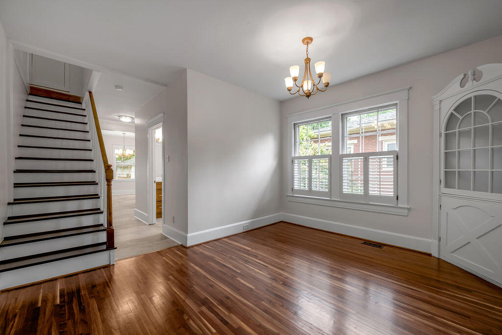 814 Melrose Avenue Property Photo 8