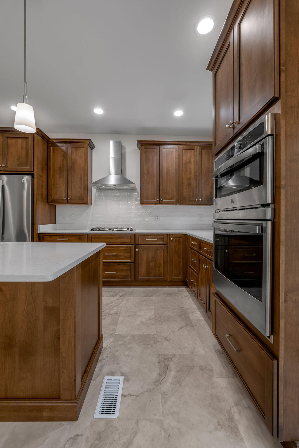 814 Melrose Avenue Property Photo 15