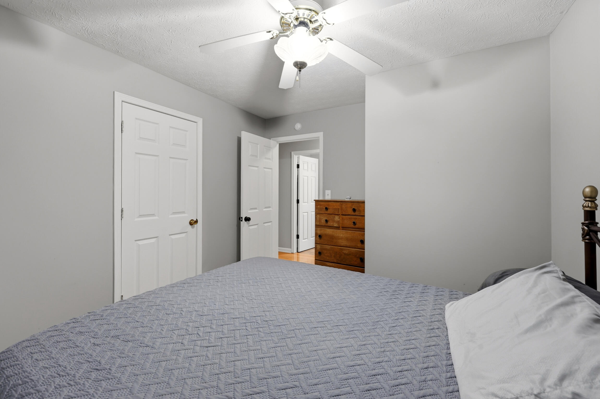 216 Robyn Drive Property Photo 6