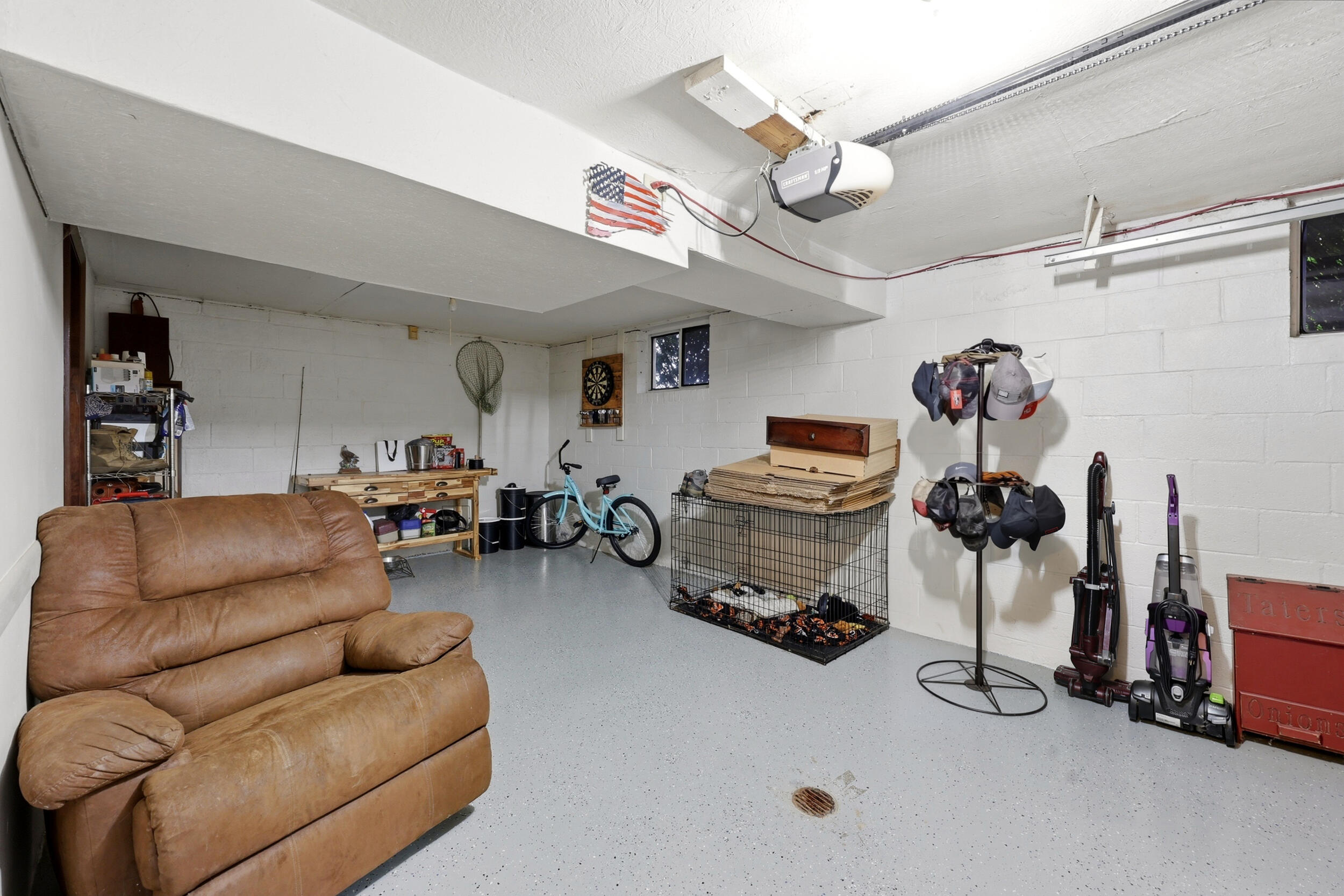 216 Robyn Drive Property Photo 20
