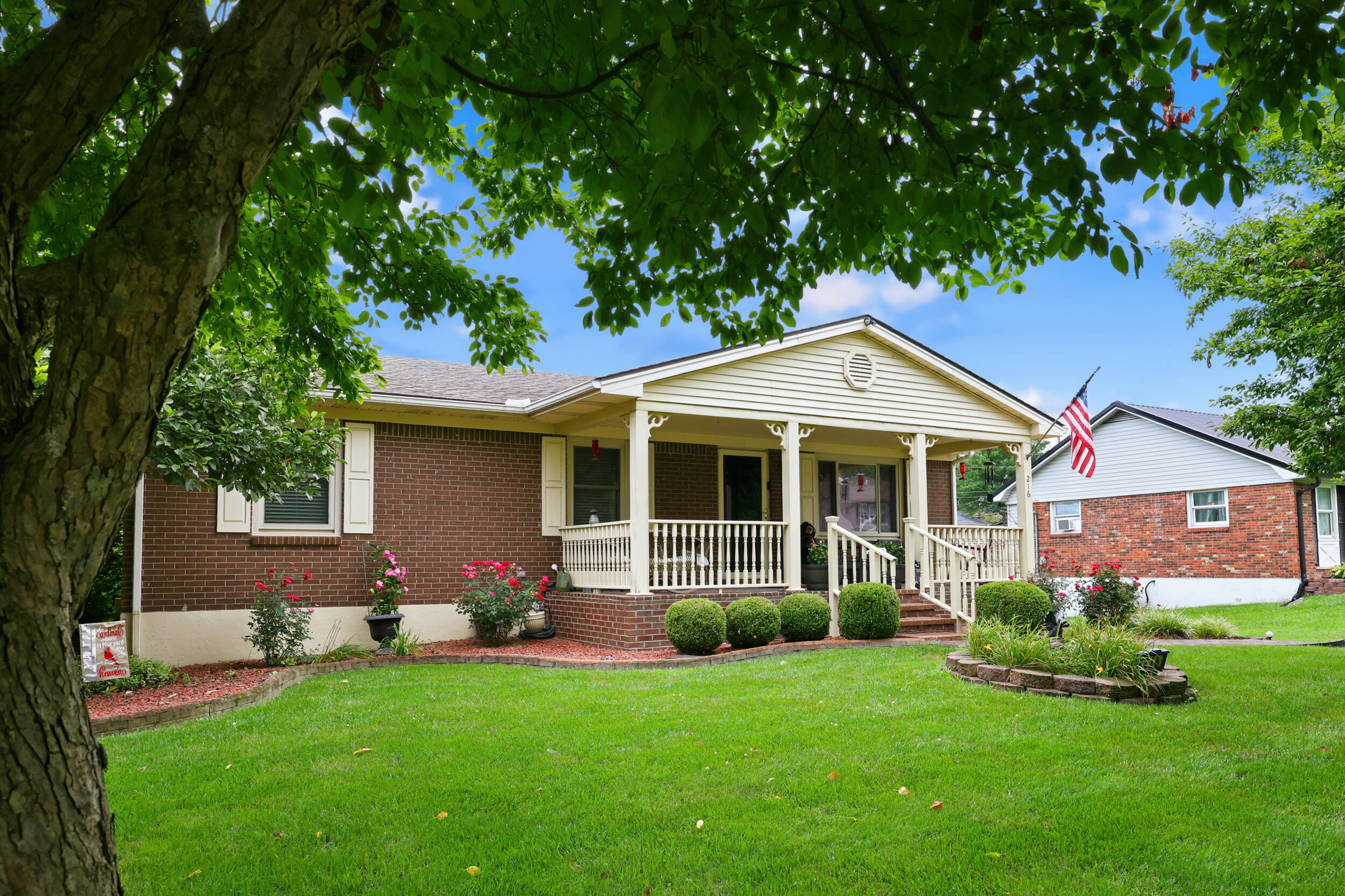 216 Robyn Drive Property Photo 29