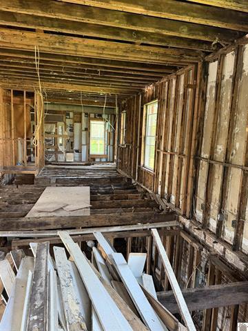 3032 Mayfield Road Property Photo 8