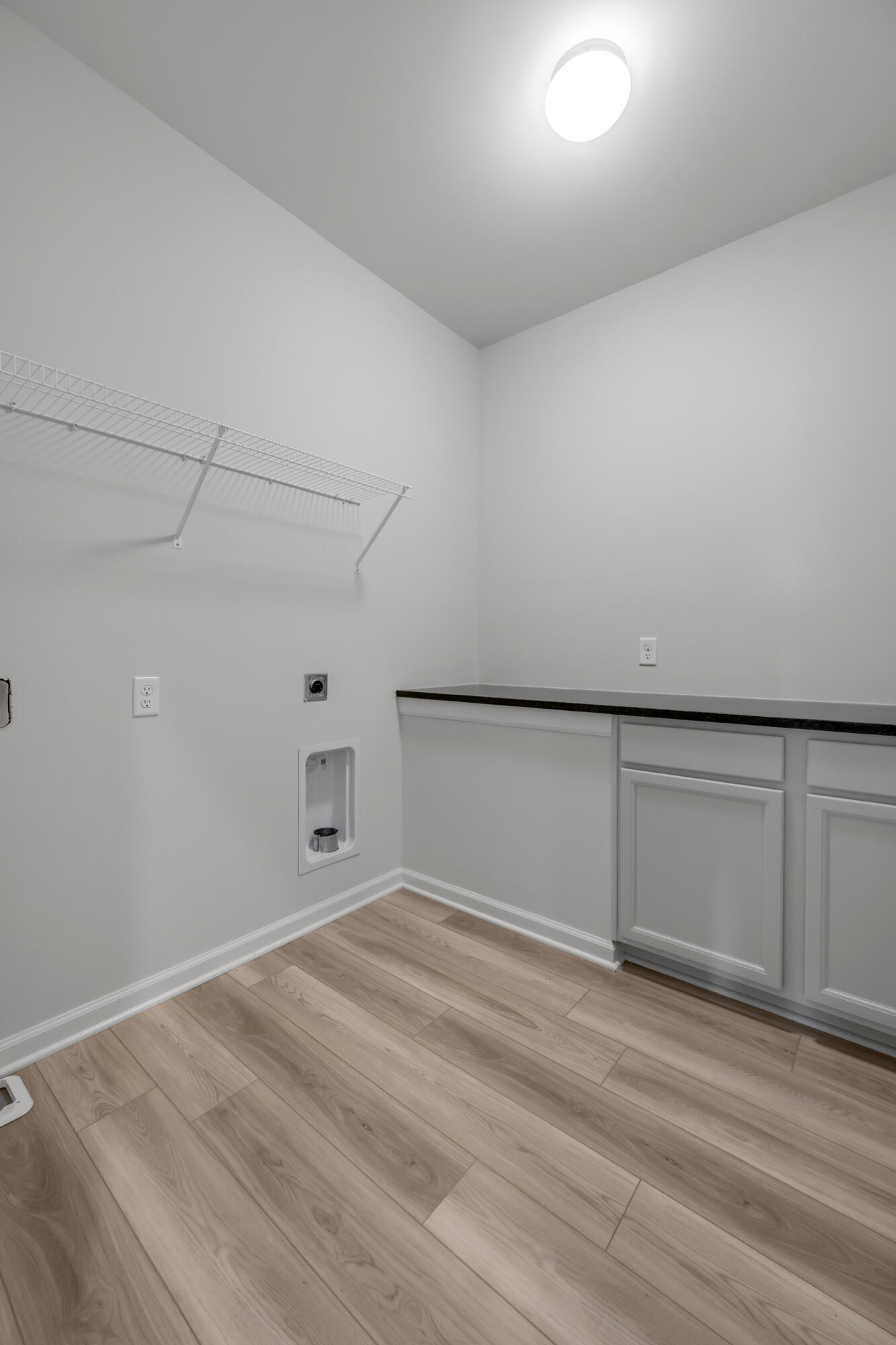 1909 Belhurst Way Property Photo 22