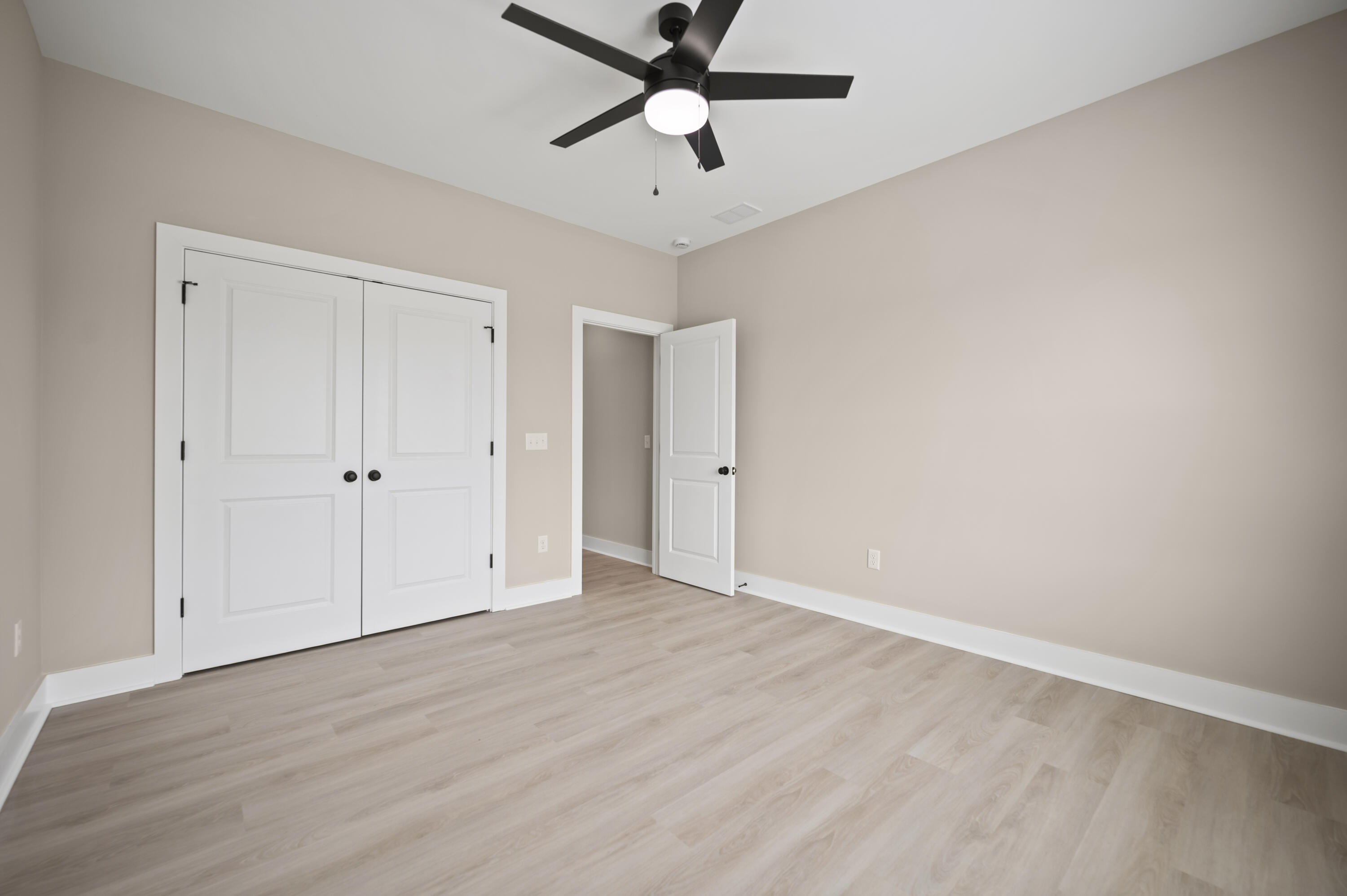 112 Cabela Drive Property Photo 30
