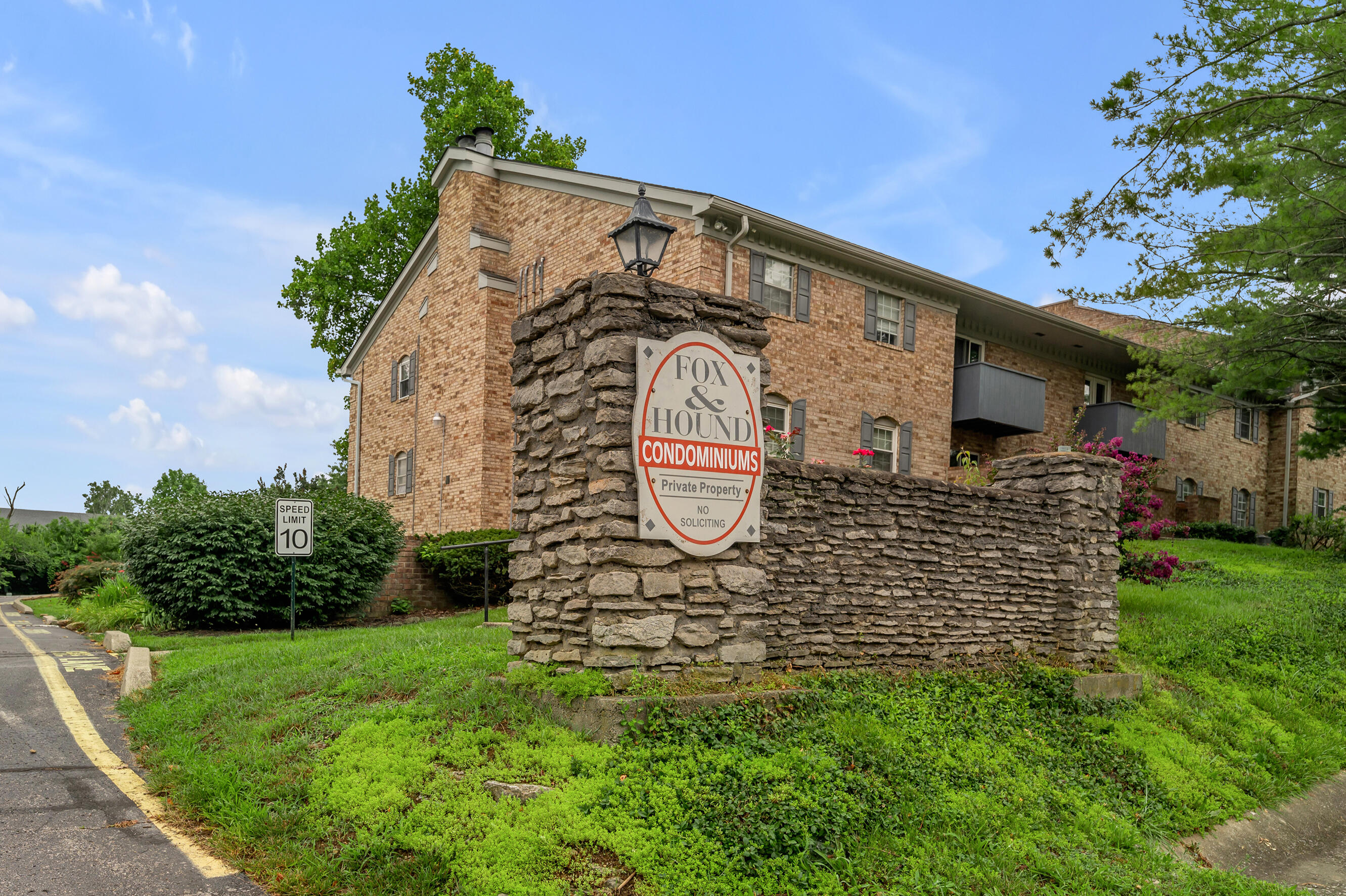 1084 Armstrong Mill Road B Property Photo 1