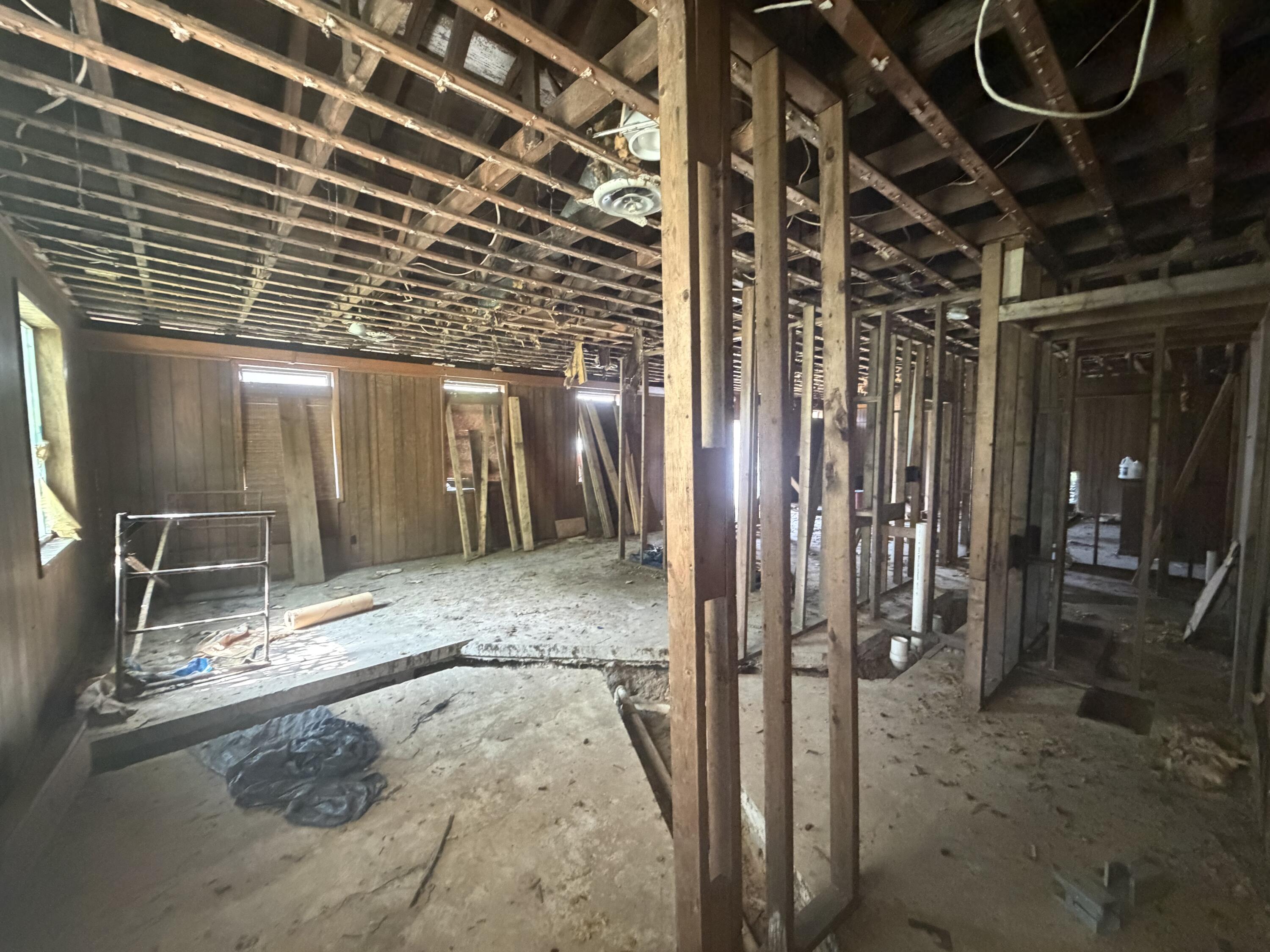 231 S 5th Street Property Photo 5