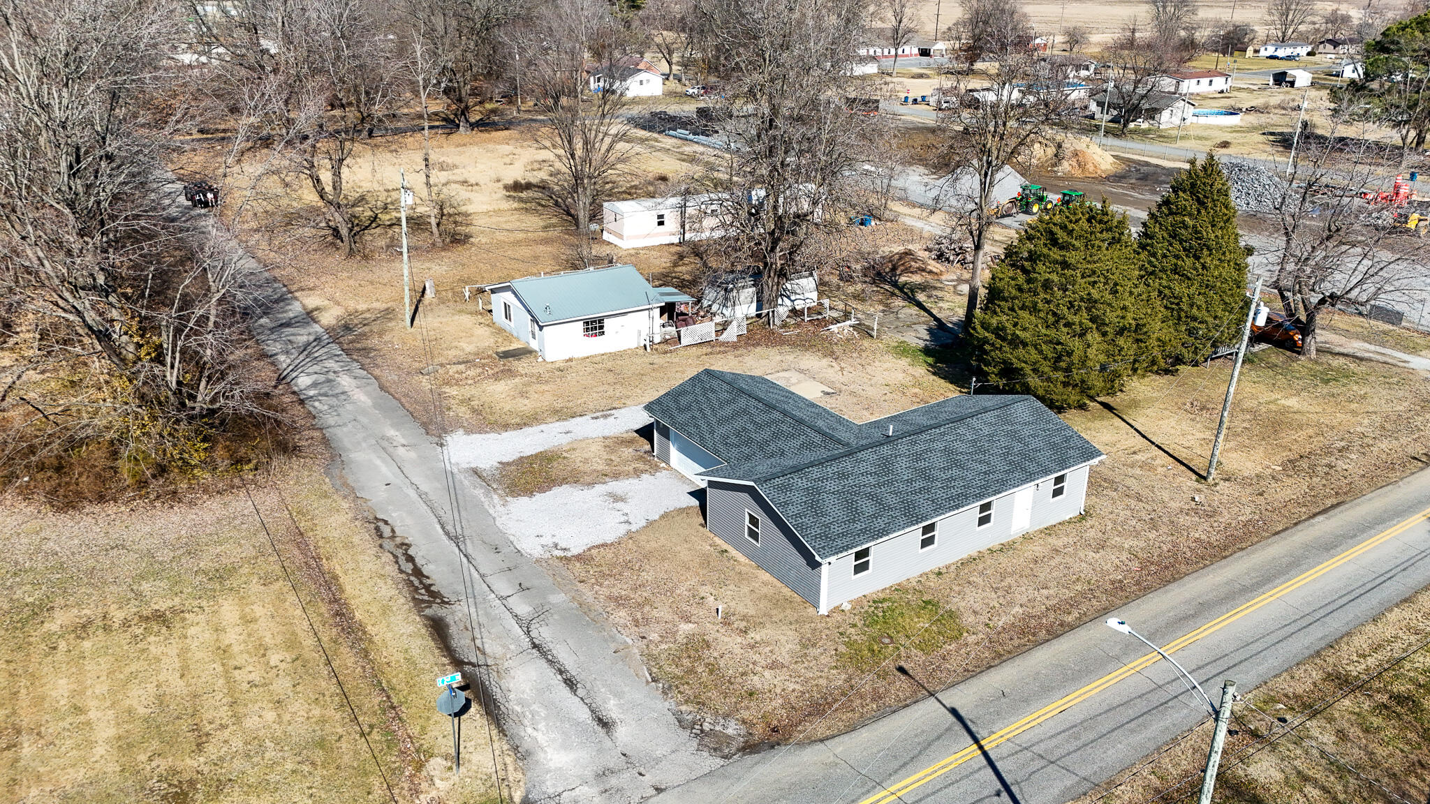 408 2nd Street Property Photo 31