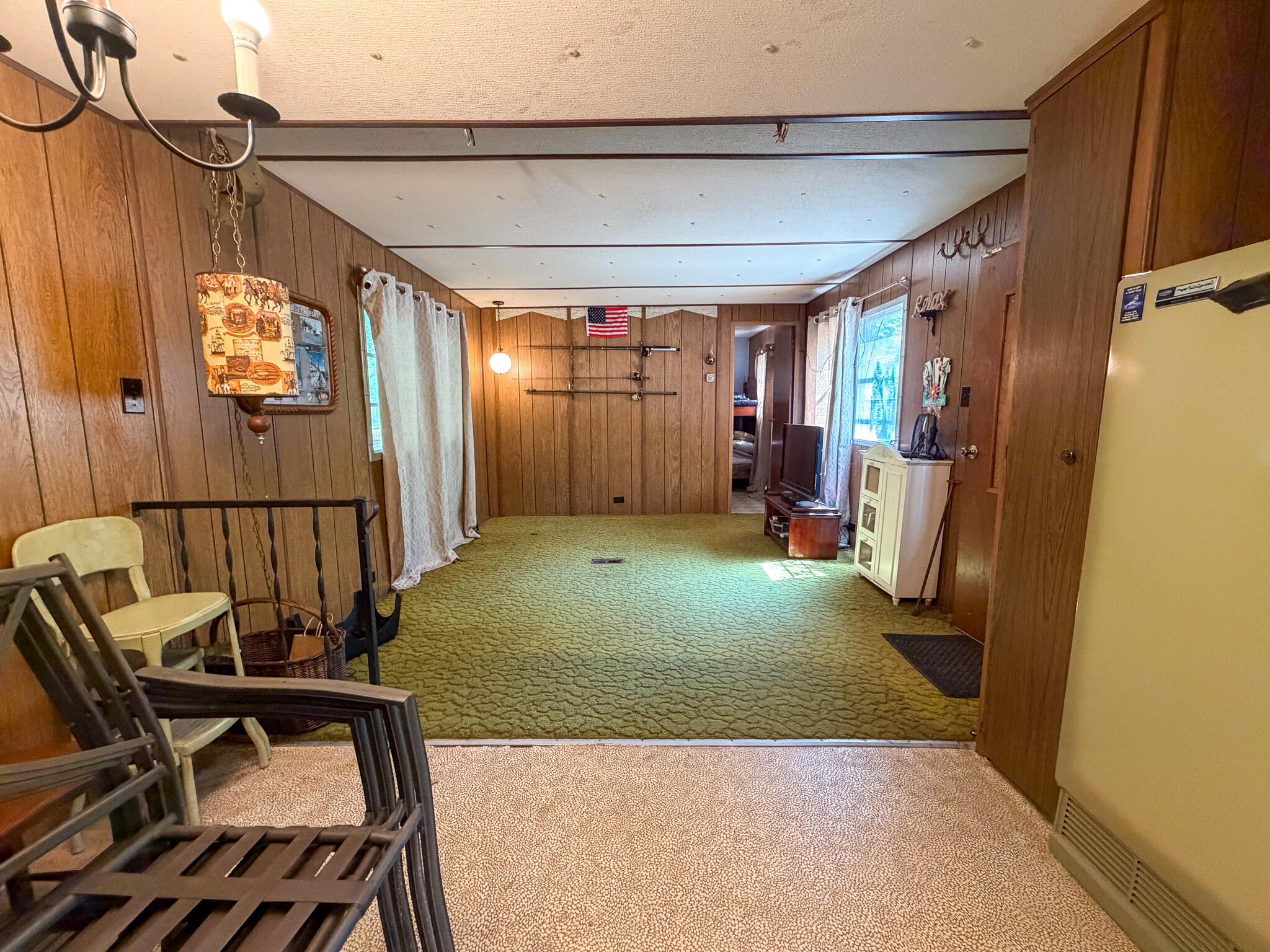 184 Hill Top Road Property Photo 7