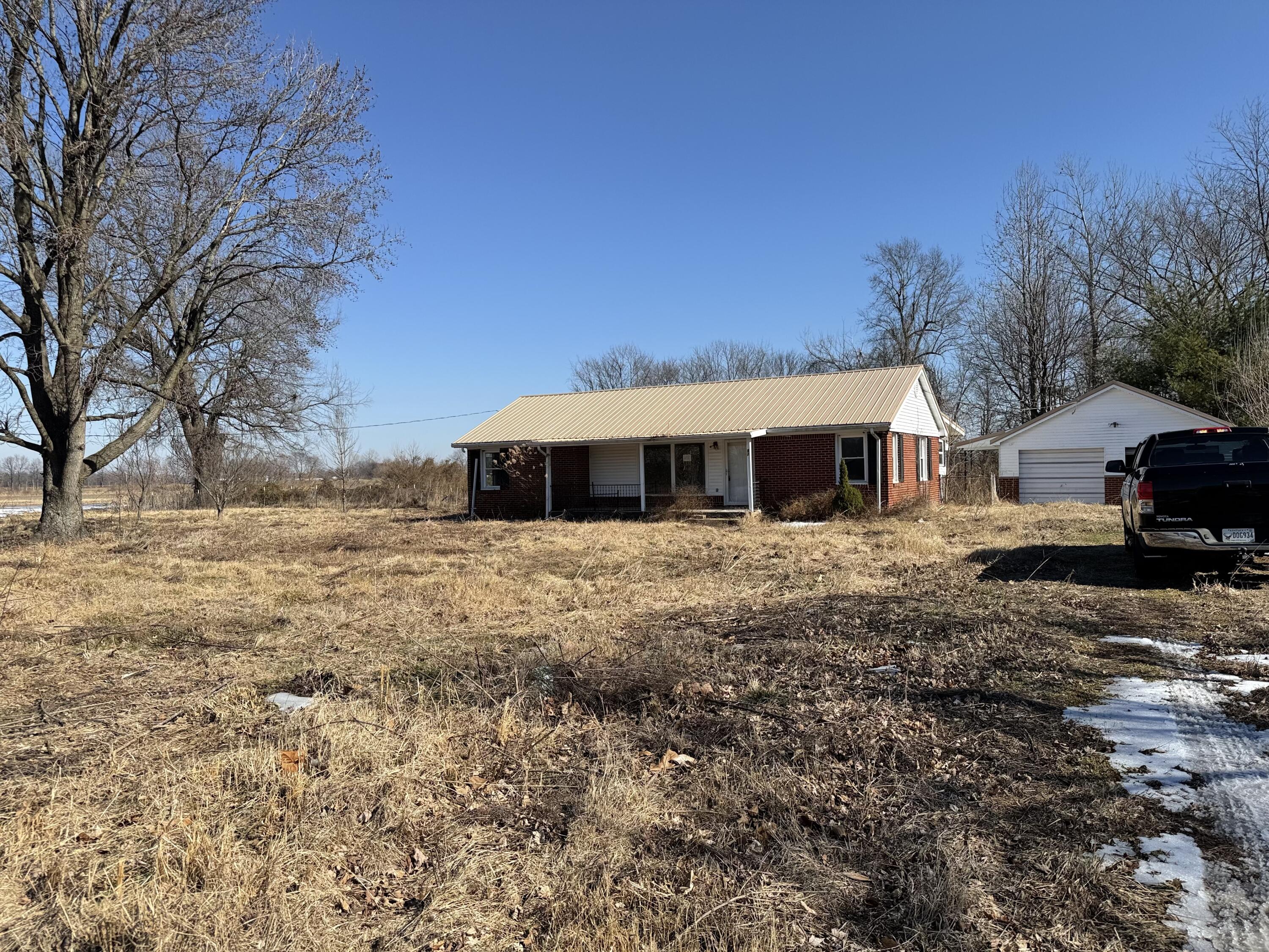 82 Ingleside Road Property Photo 1