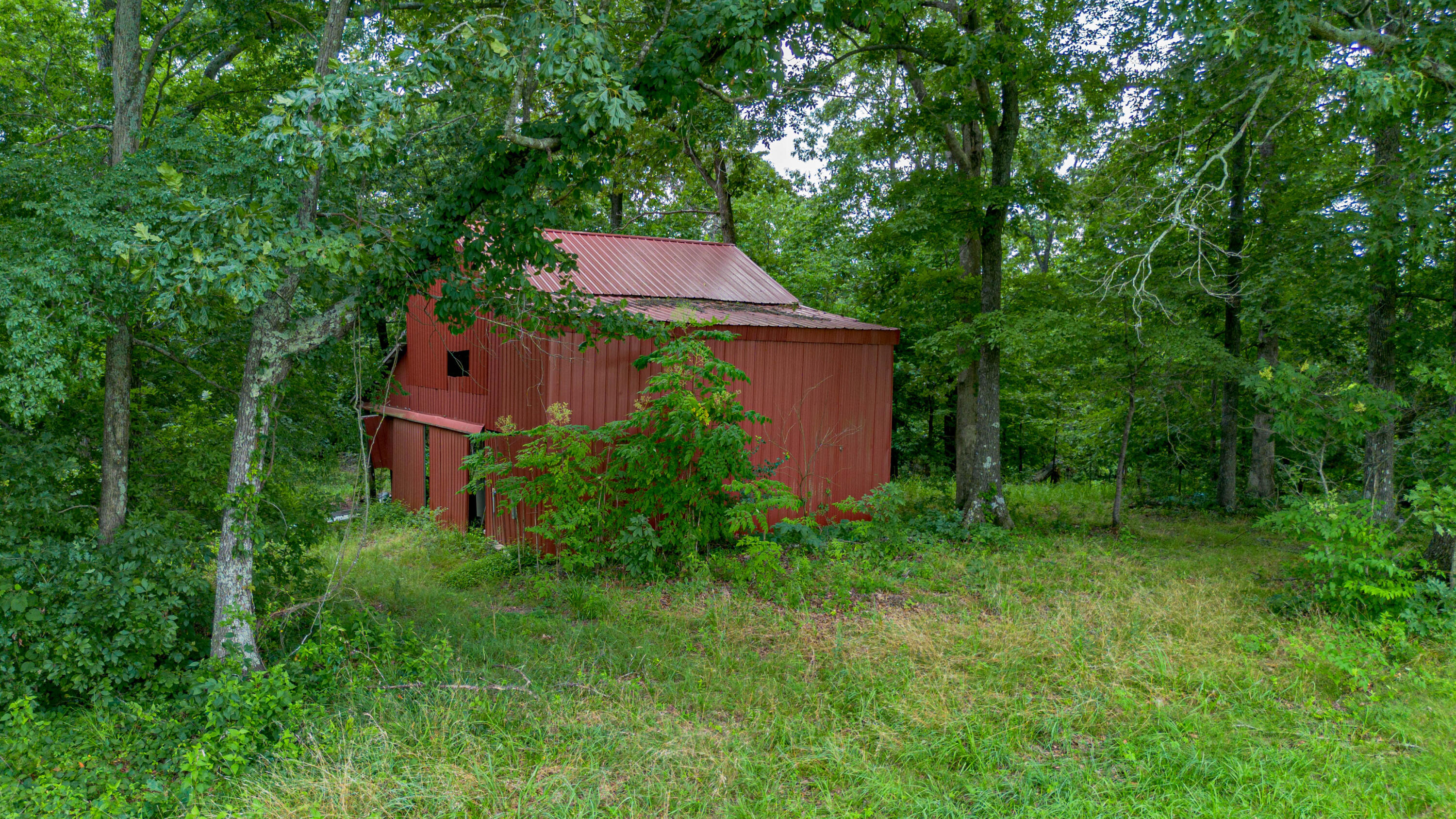 1575 Dyke Road Property Photo 7