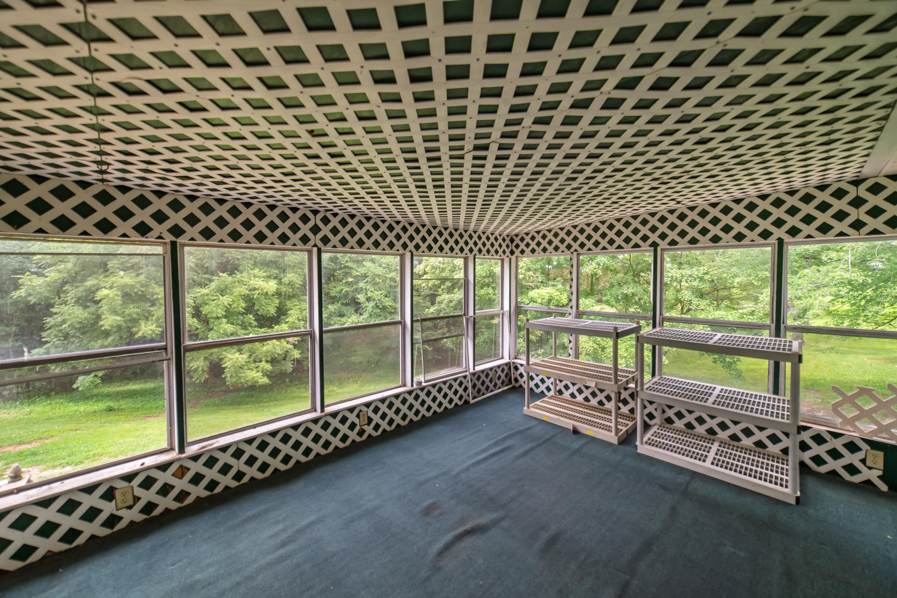 1575 Dyke Road Property Photo 27