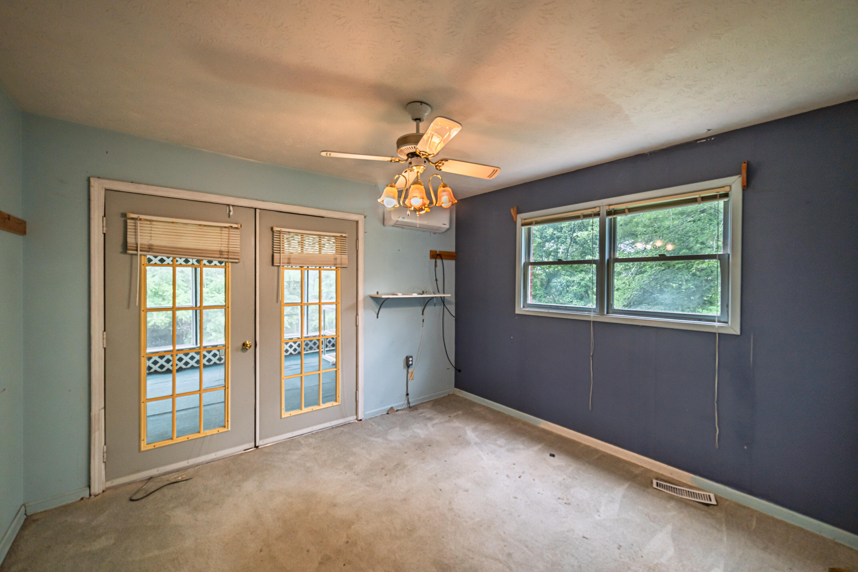 1575 Dyke Road Property Photo 33