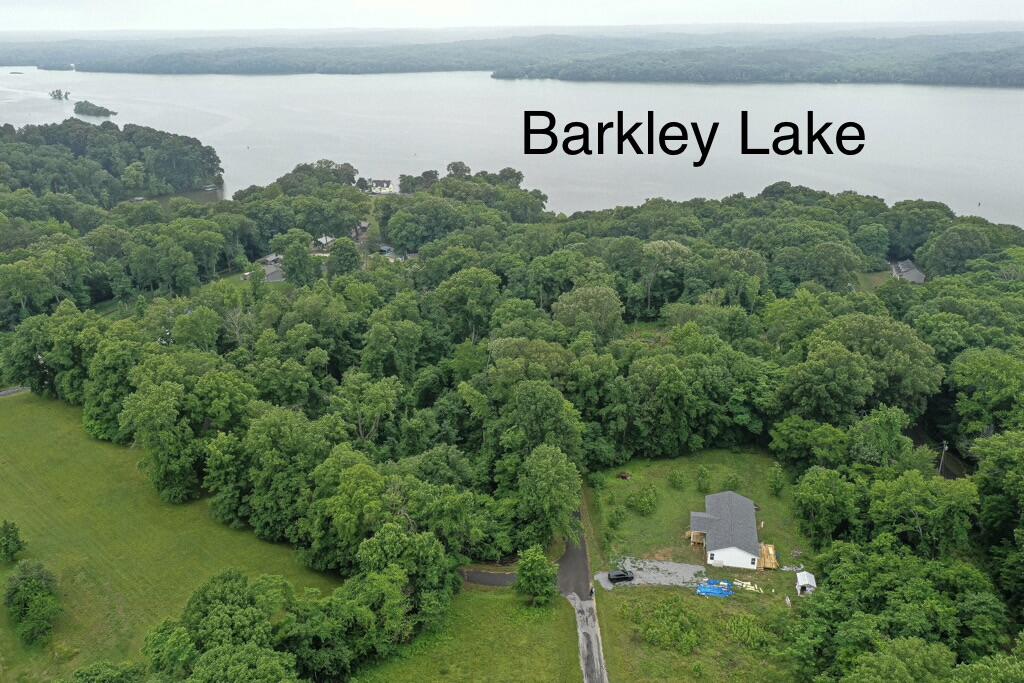 449 Baker Lane Property Photo 4