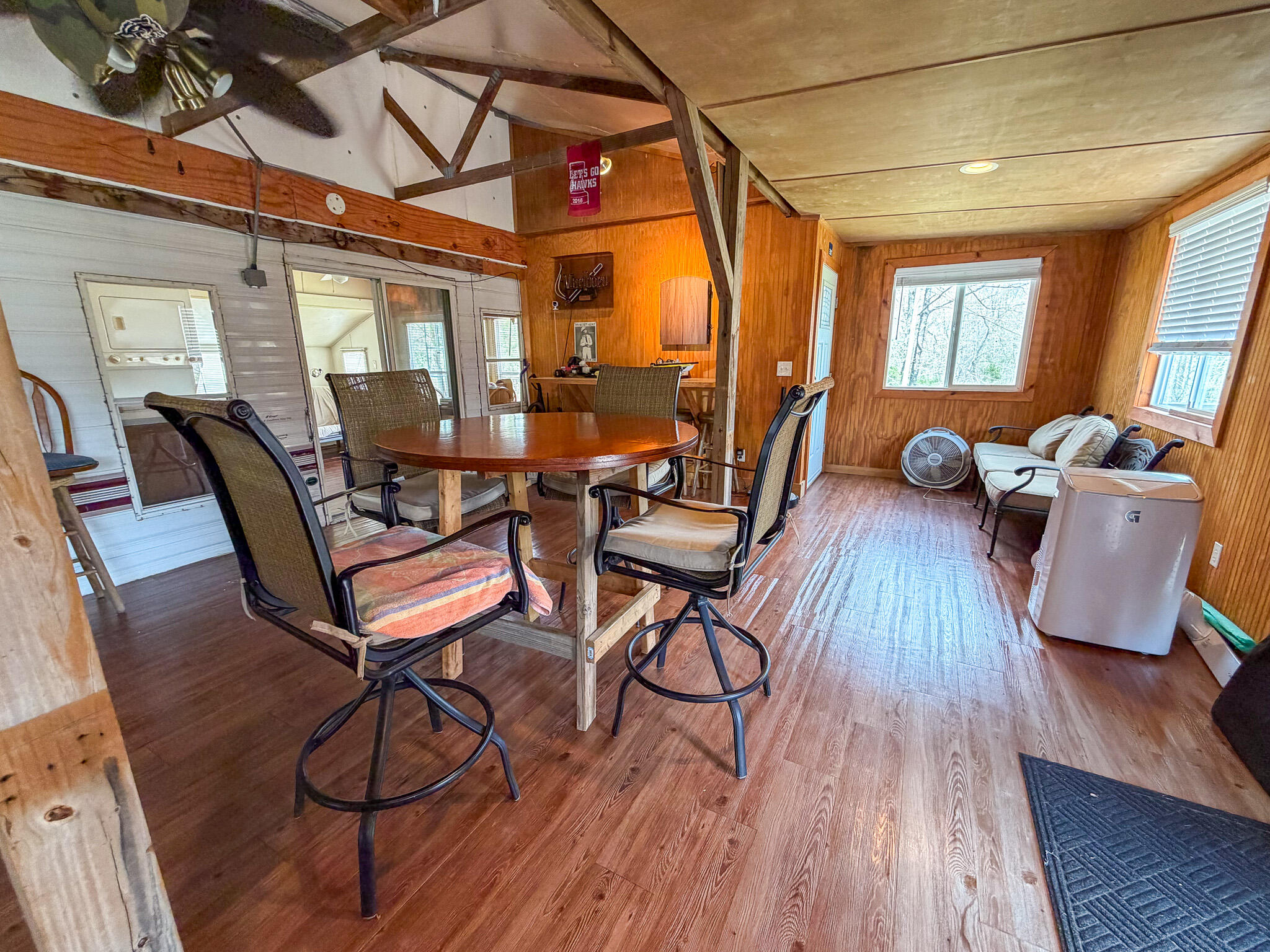3094 Siloam Road Property Photo 9