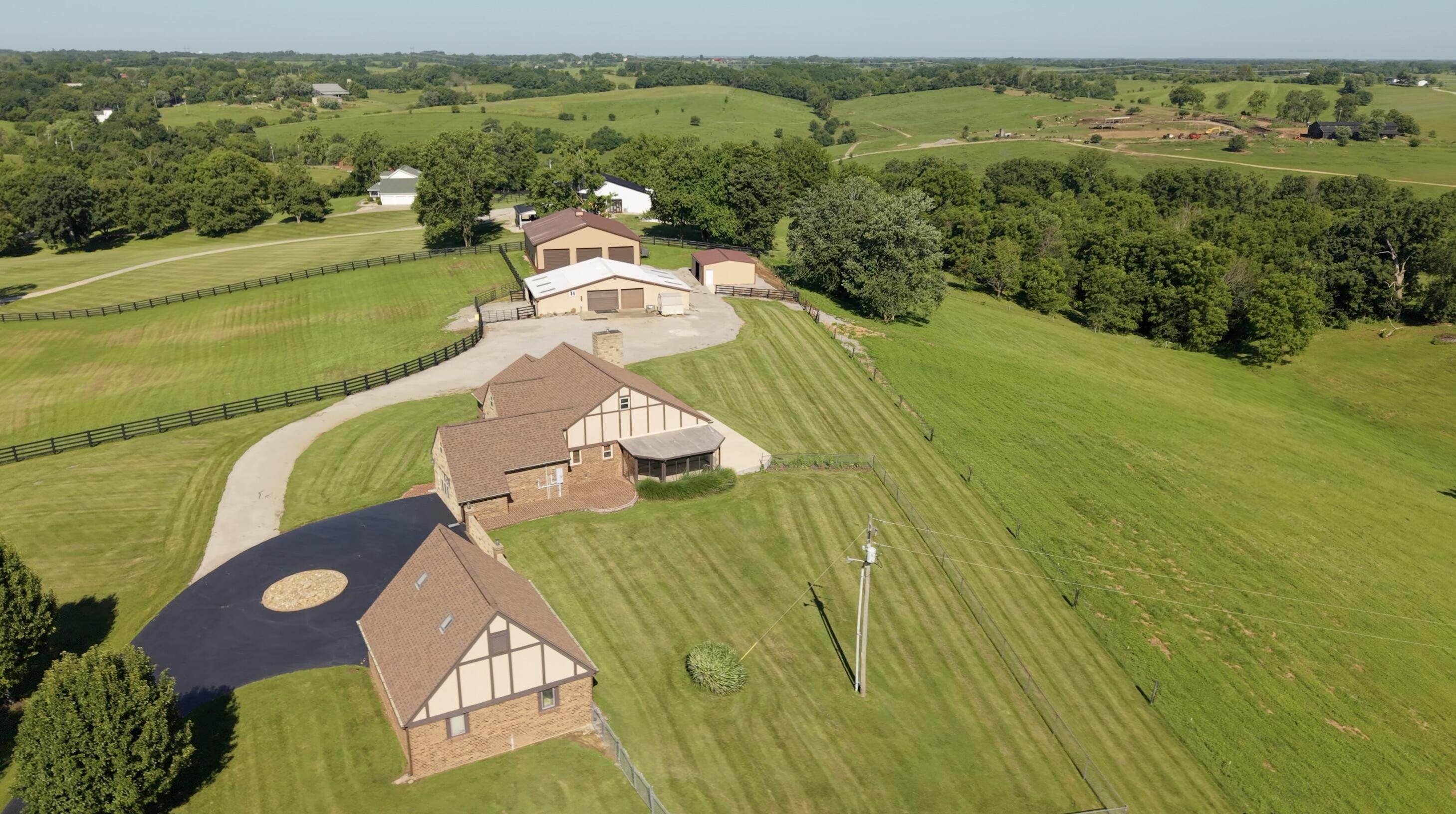6500 Mount Sterling Road Property Photo 3