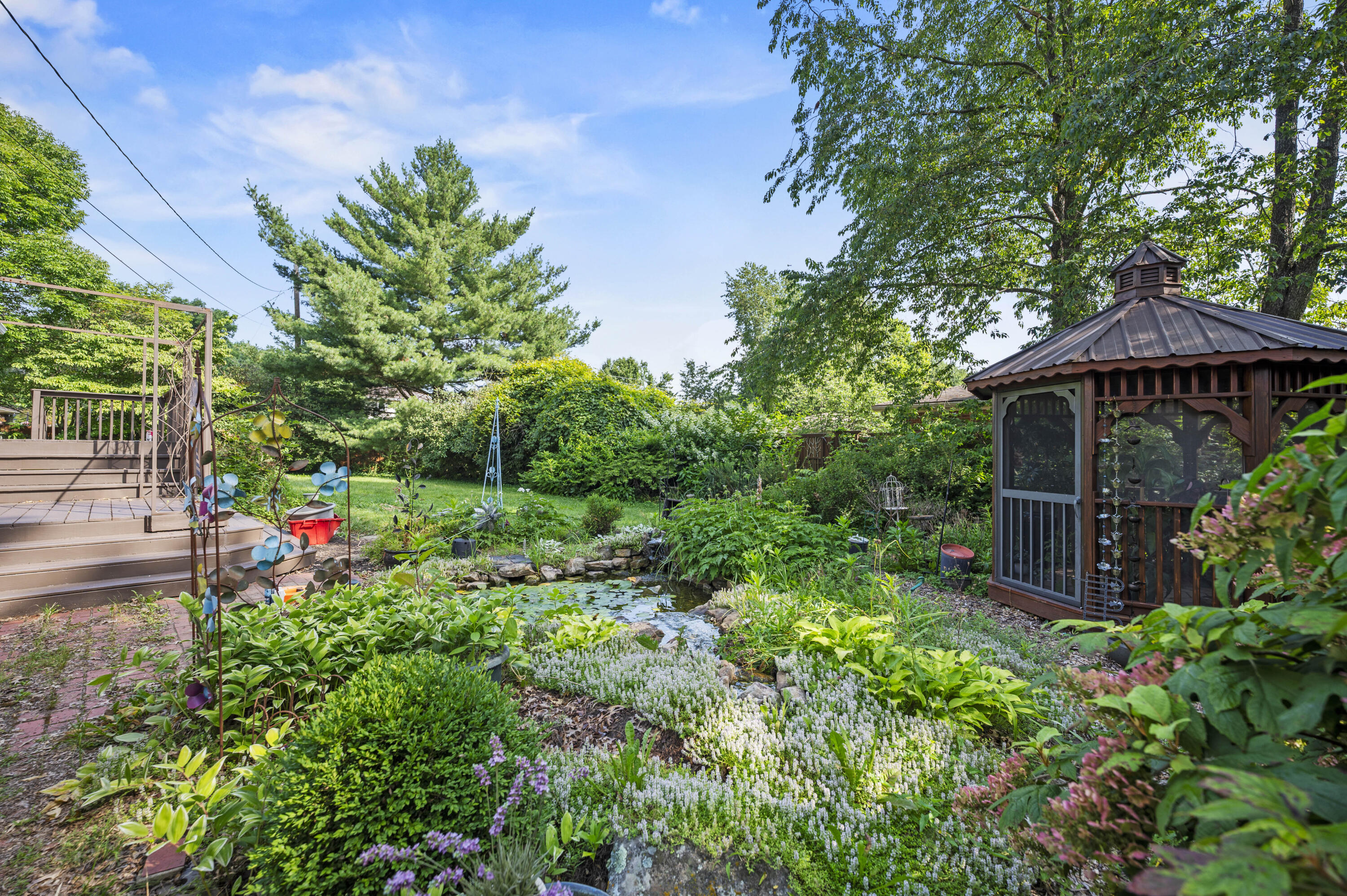 183 Woodlark Road Property Photo 25