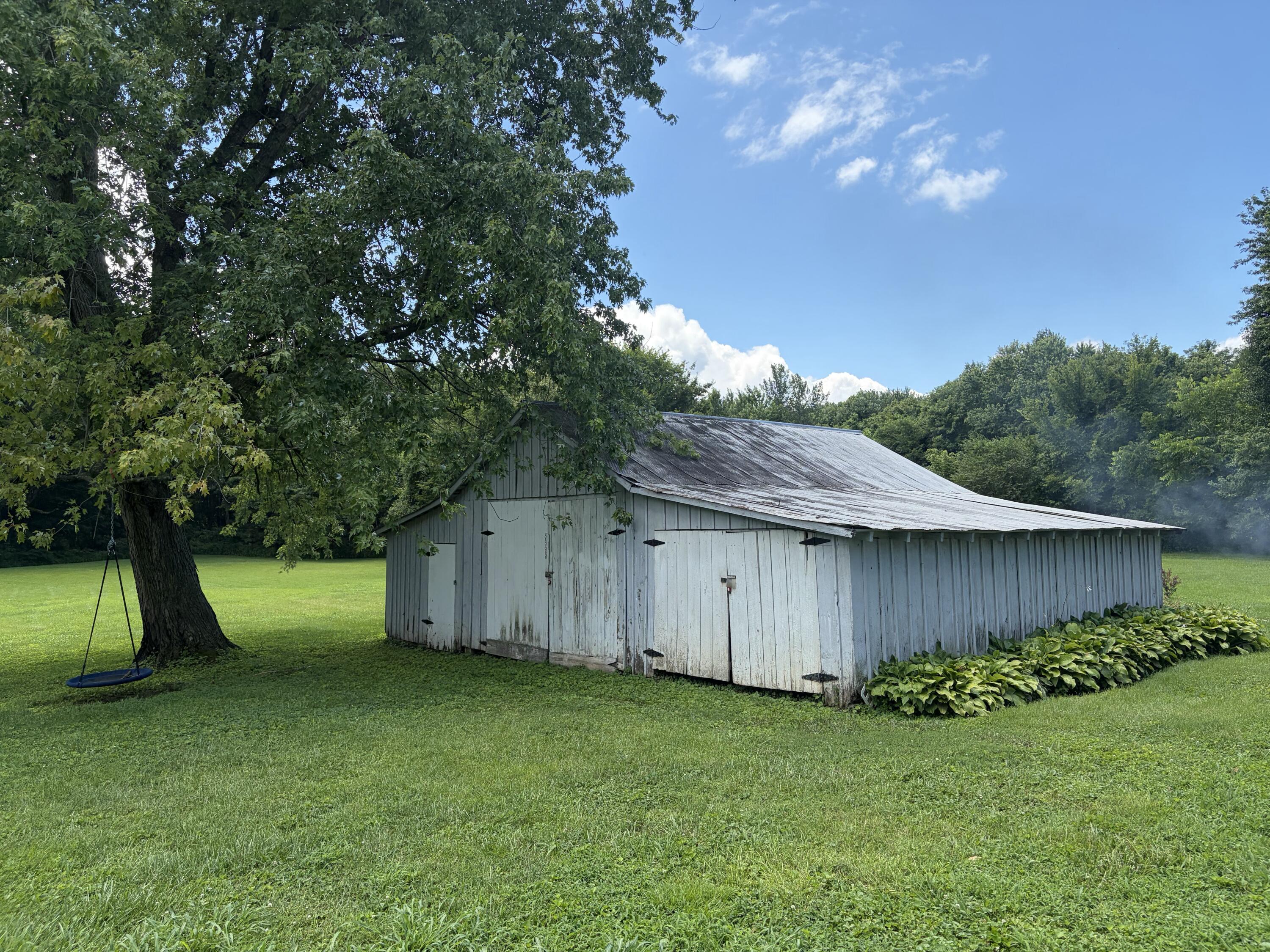 1674 Us-60 Property Photo 10