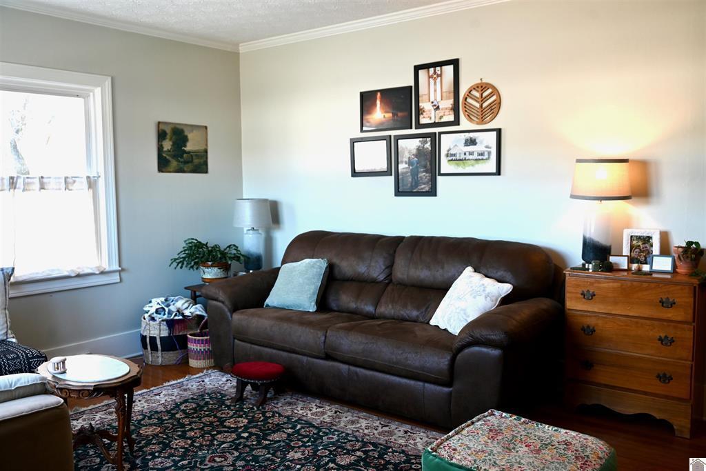 1674 Us-60 Property Photo 18