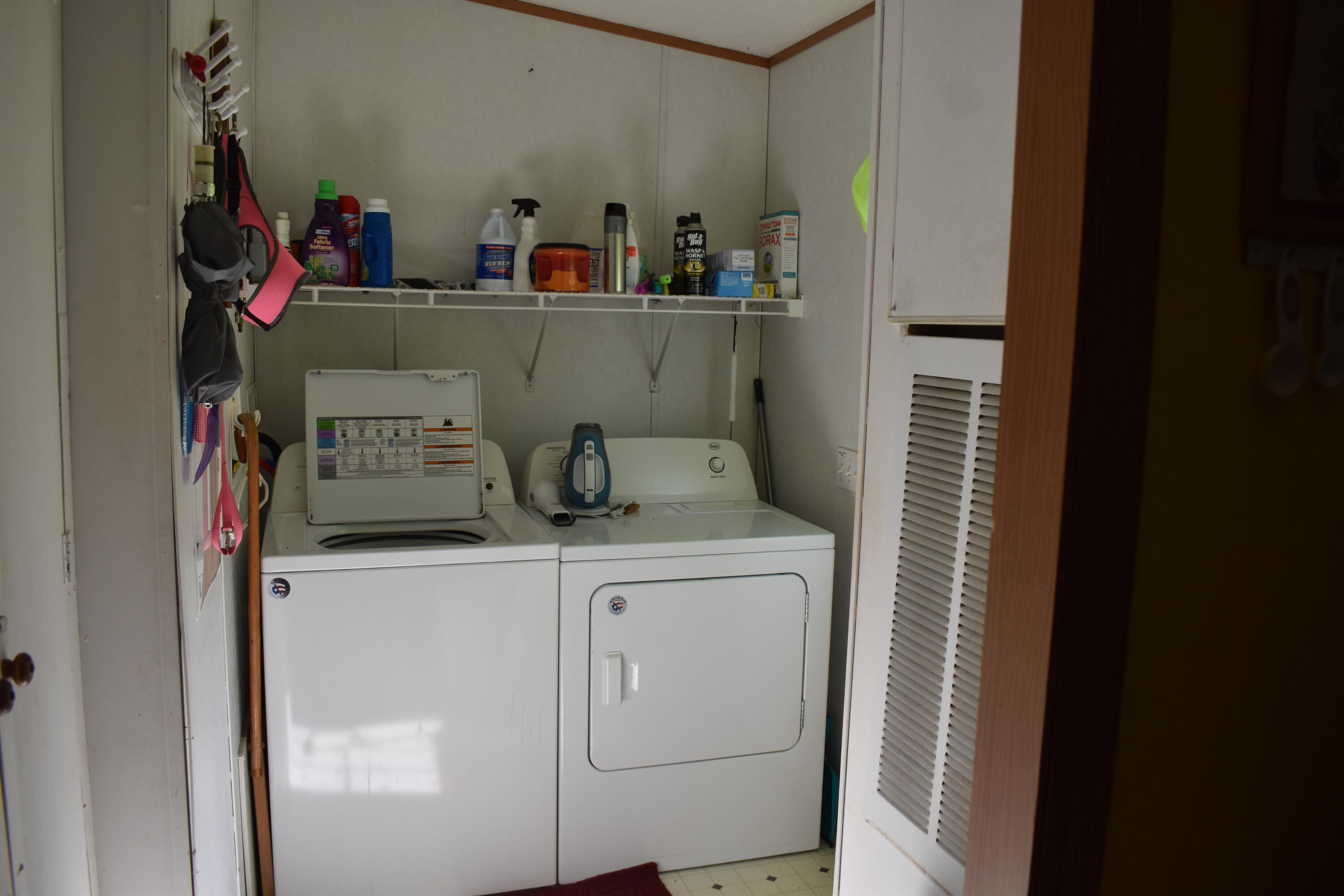 2773 Mud Lick Road Property Photo 9