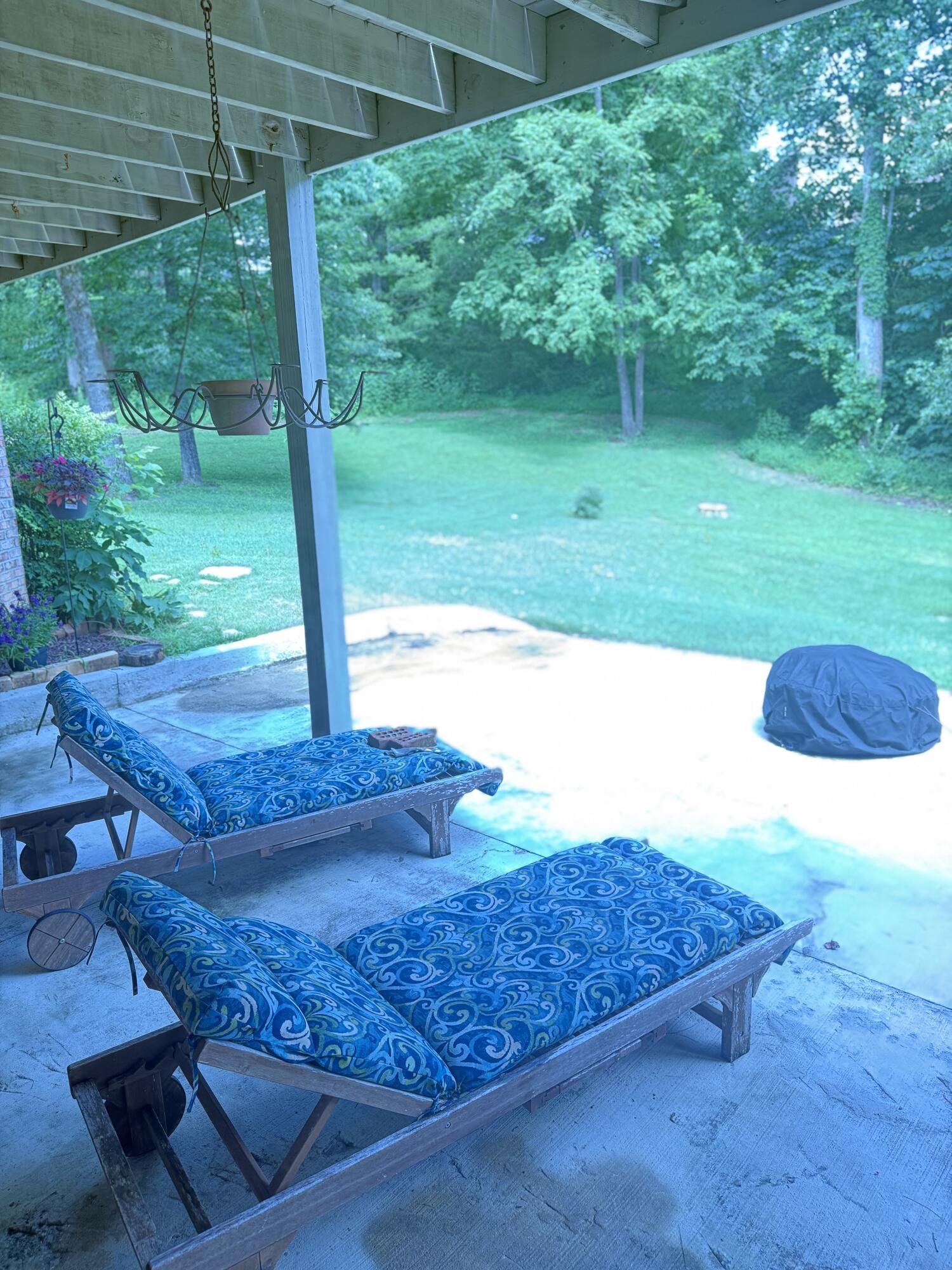 453 Water Cliff Drive Property Photo 28