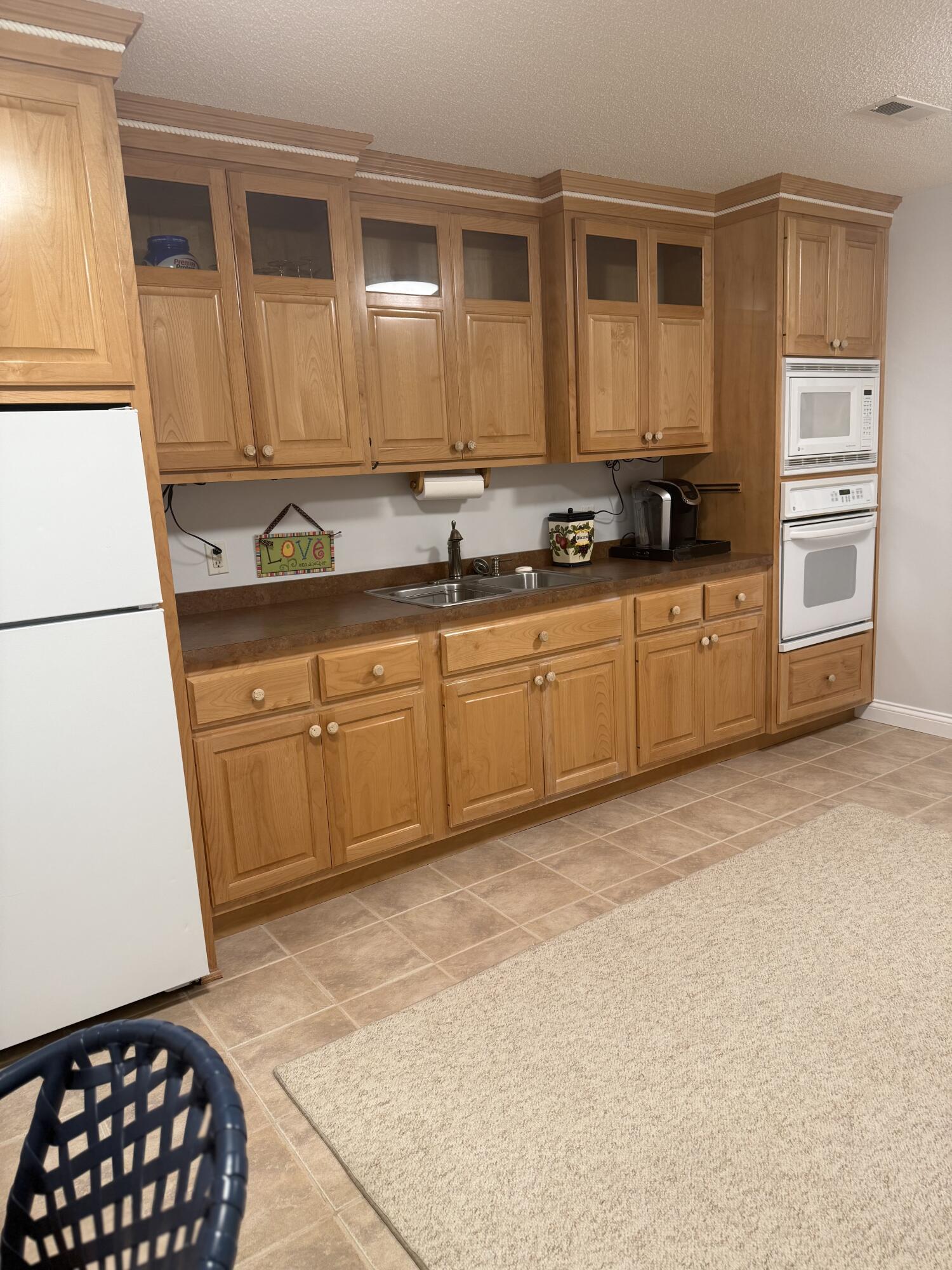 453 Water Cliff Drive Property Photo 33