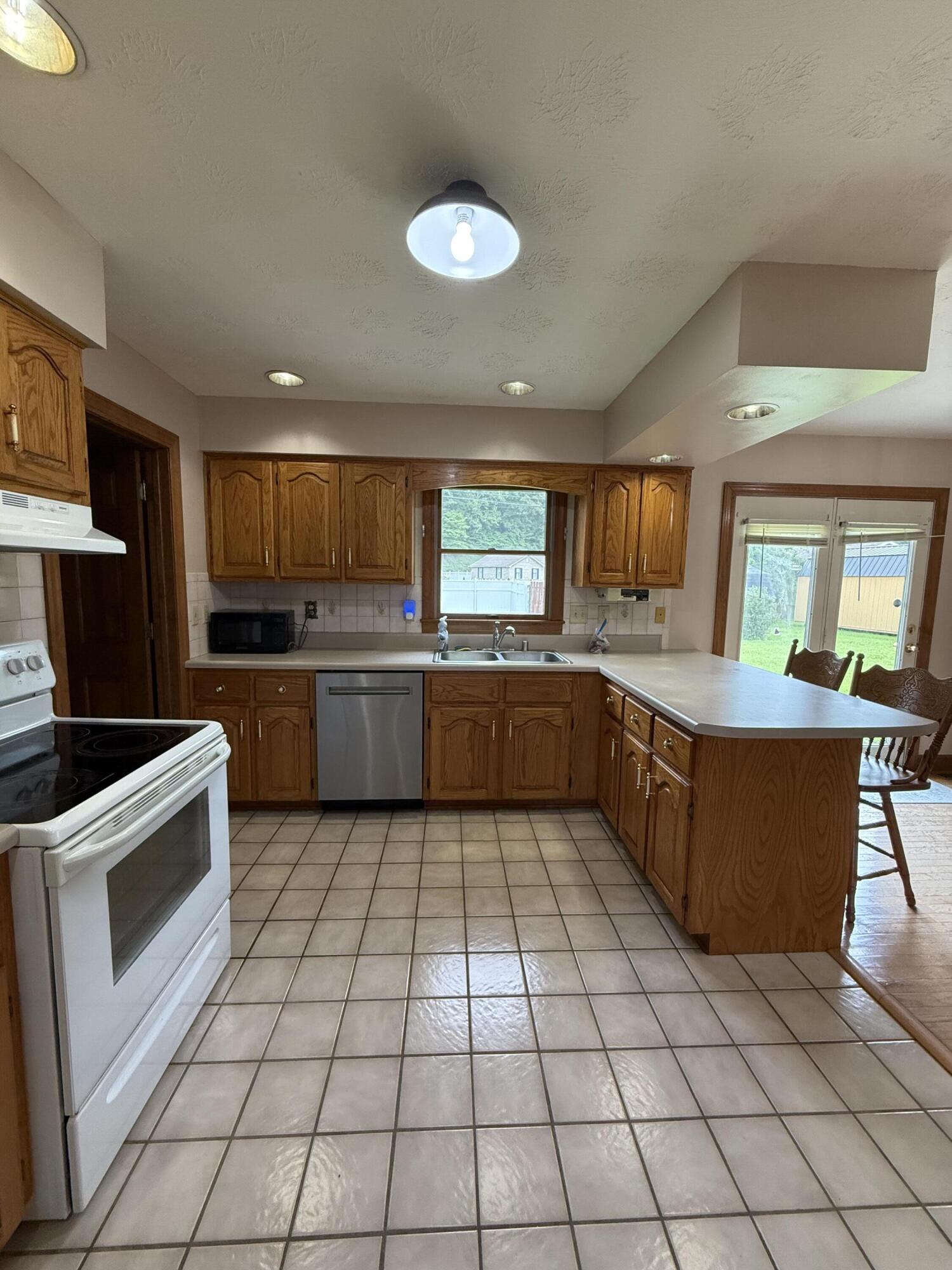43 Brandon Lane Property Photo 10
