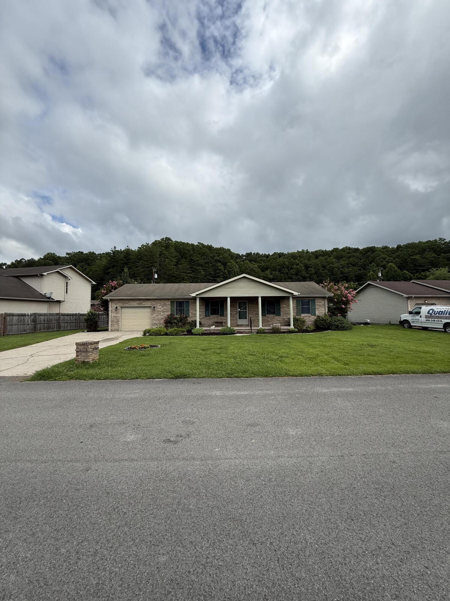 43 Brandon Lane Property Photo 28