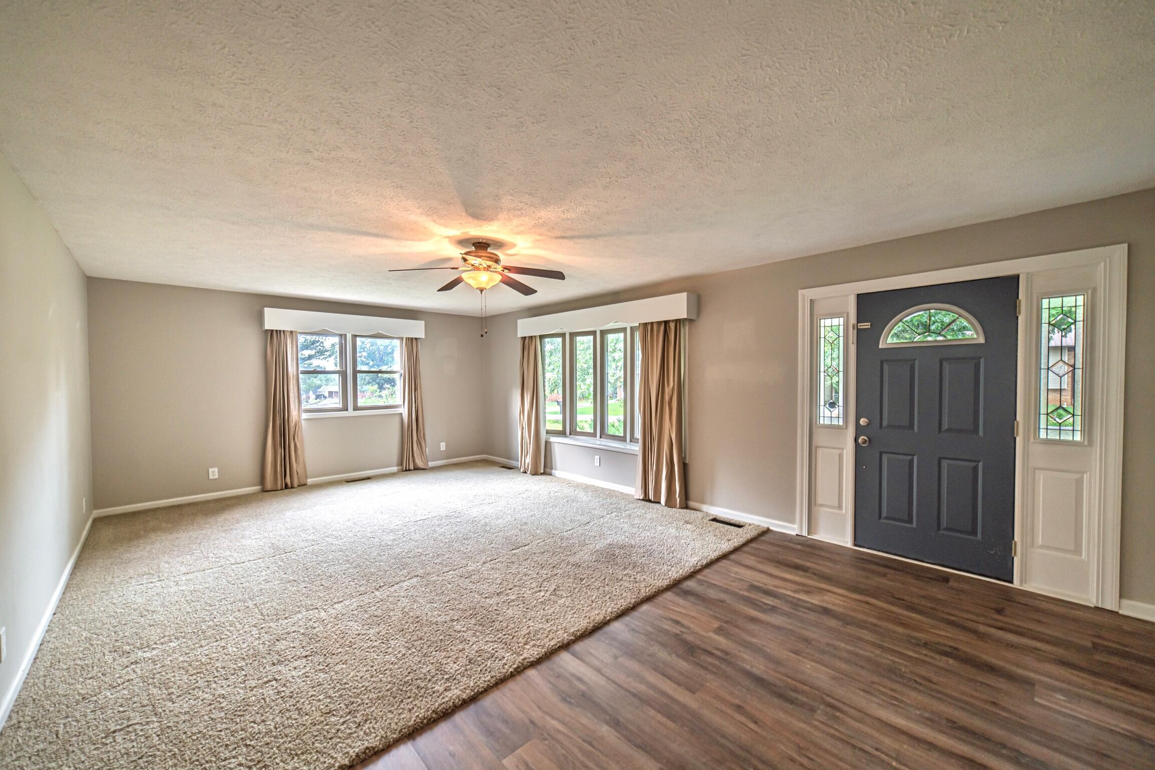 125 Whipporwill Drive Property Photo 9