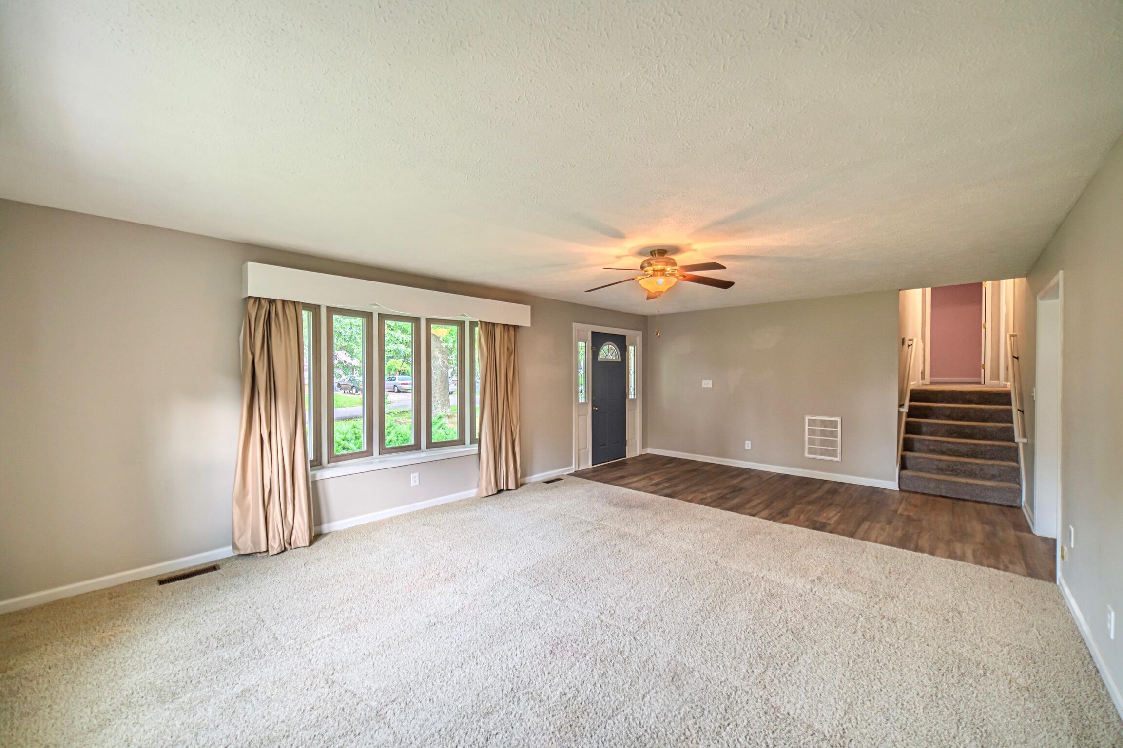 125 Whipporwill Drive Property Photo 11