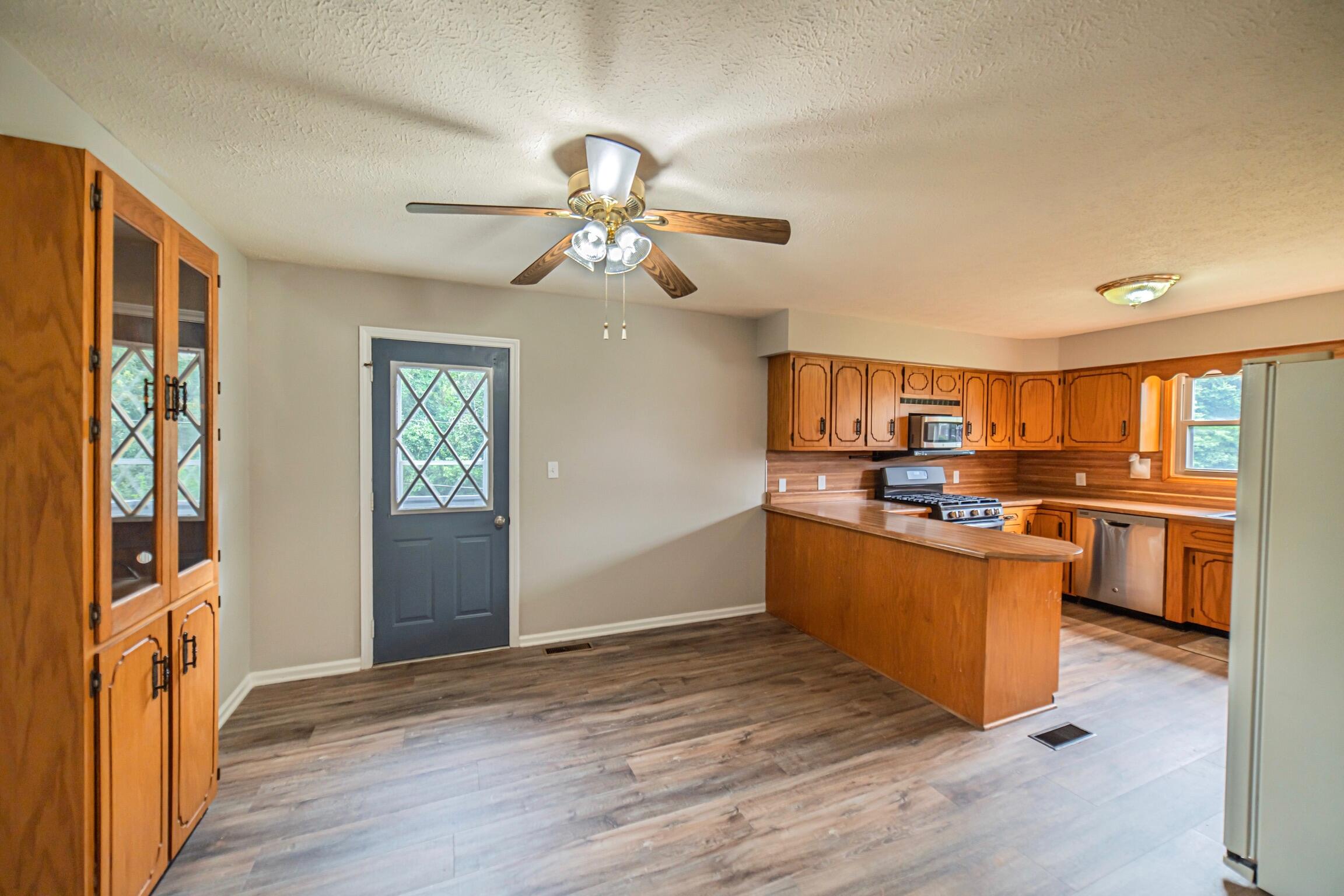 125 Whipporwill Drive Property Photo 13