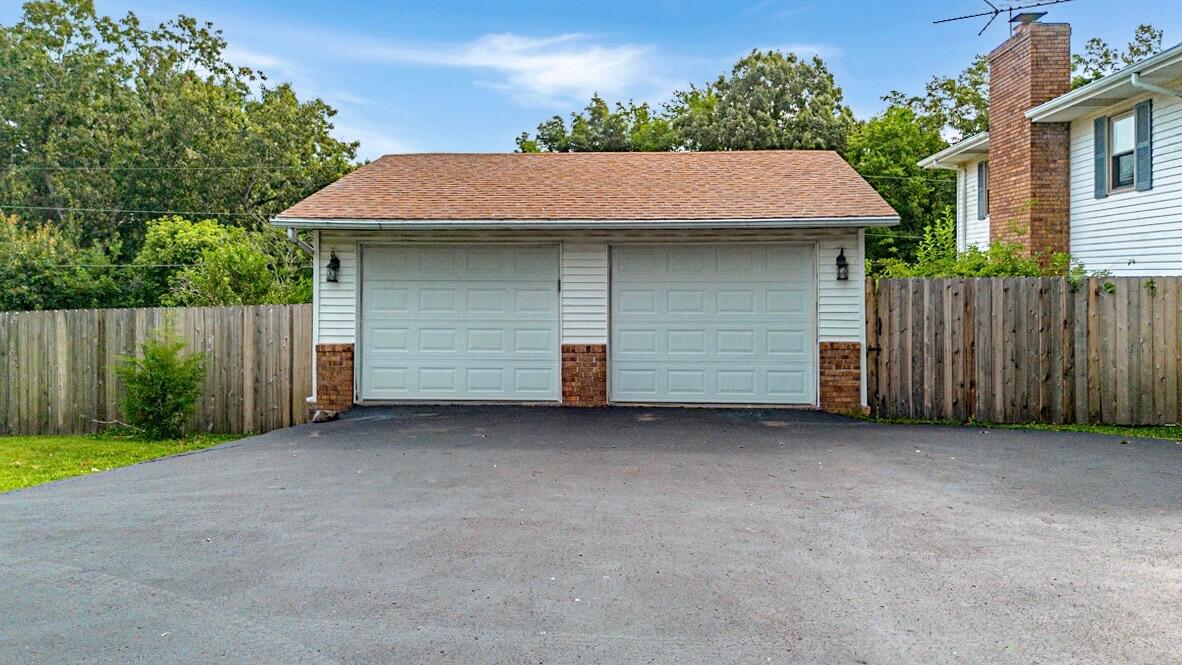 125 Whipporwill Drive Property Photo 37