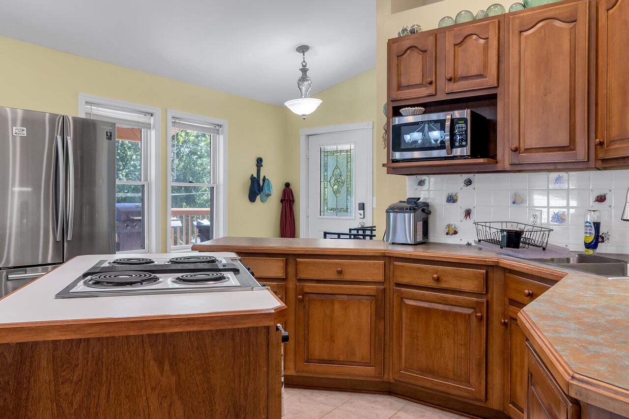 1865 R Whittaker Road Property Photo 6