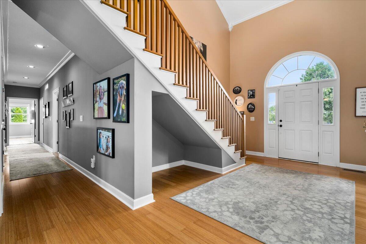 210 Colonial Drive Property Photo 9